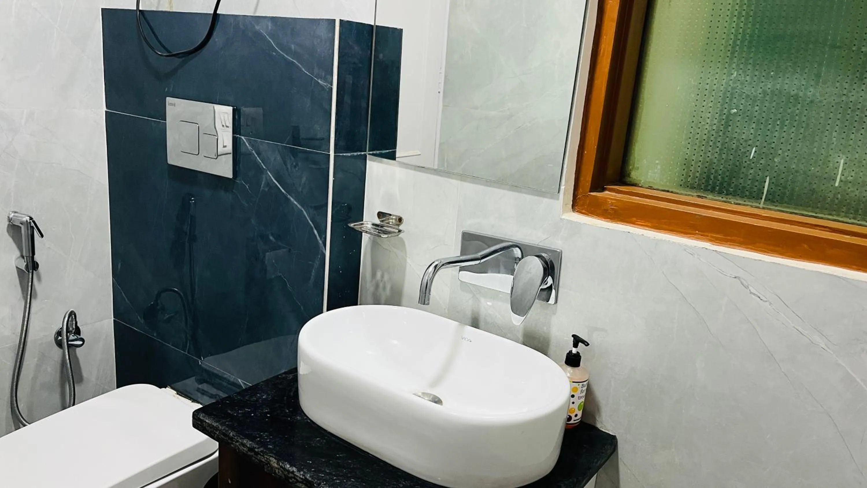 Toilet in Hotel Starline Sector 28