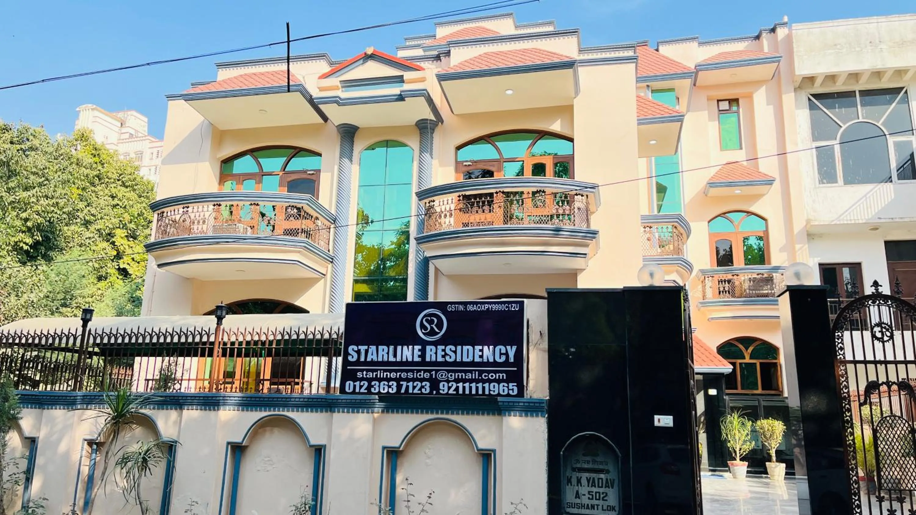 Property building in Hotel Starline Sector 28