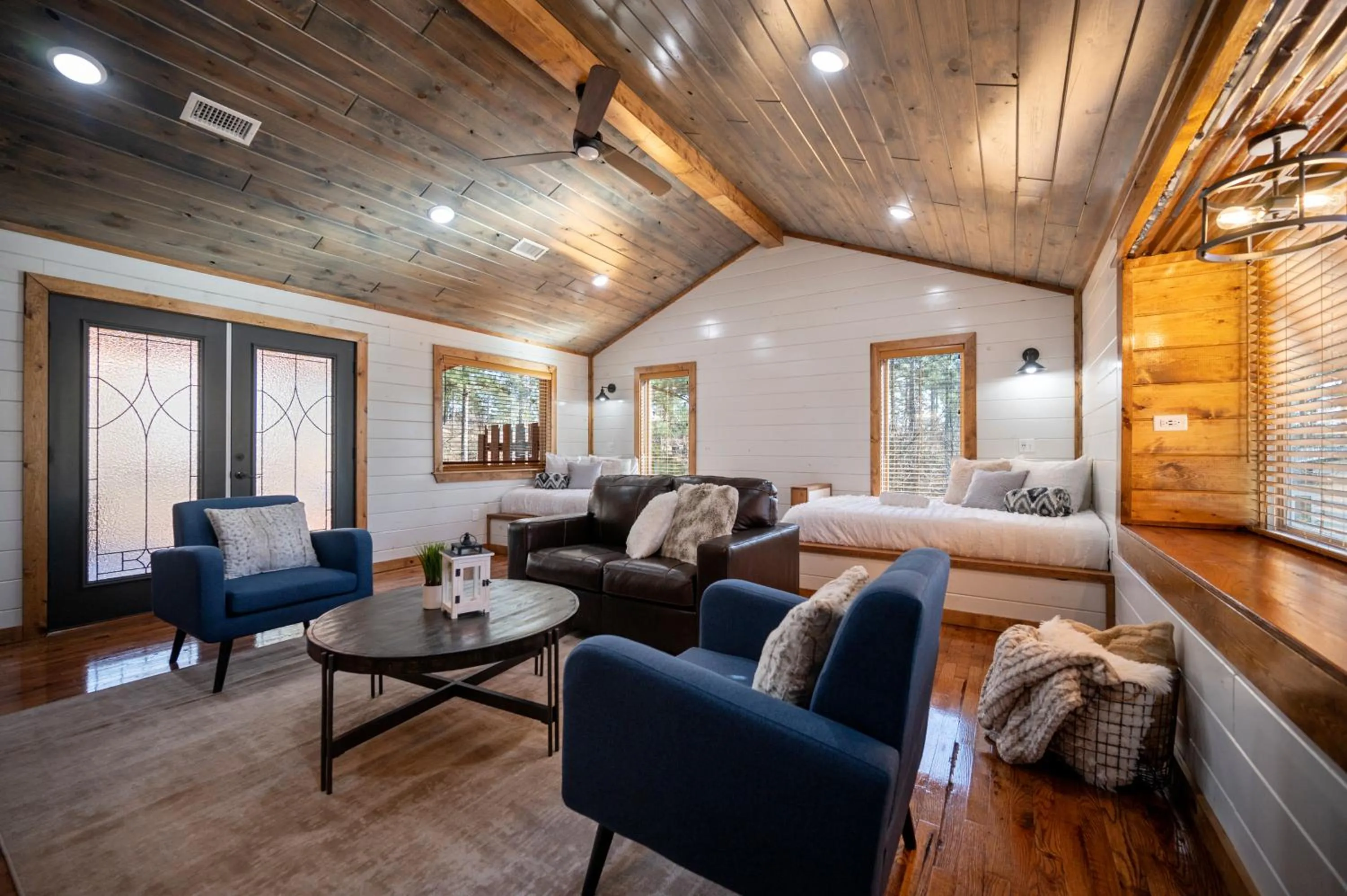 Bed in Brand New Sunrise Retreat 2 Bedroom Sleeps 8, 2 Decks, Hot Tub, Firepit