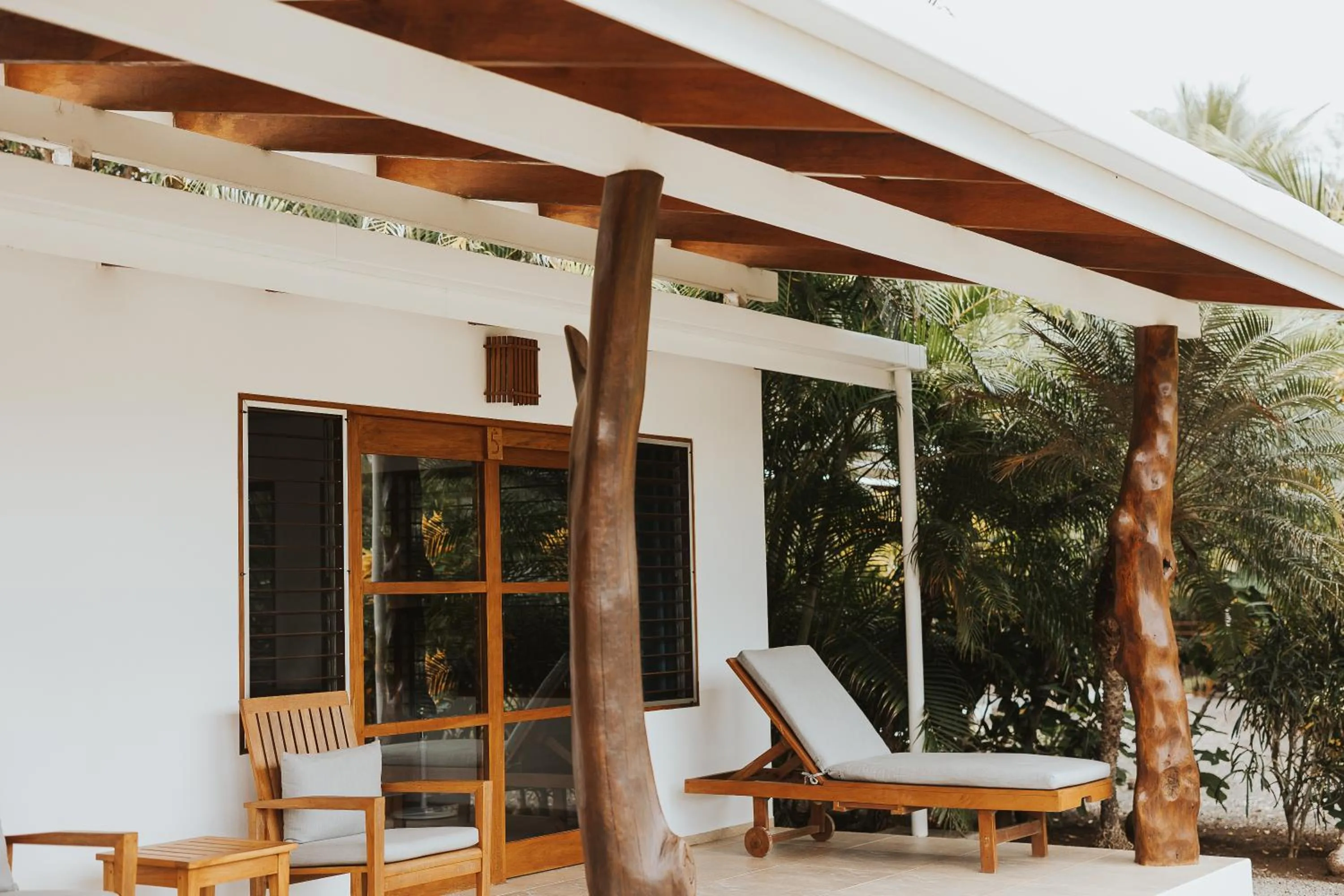 Patio in Salvatierra Beachfront Hotel