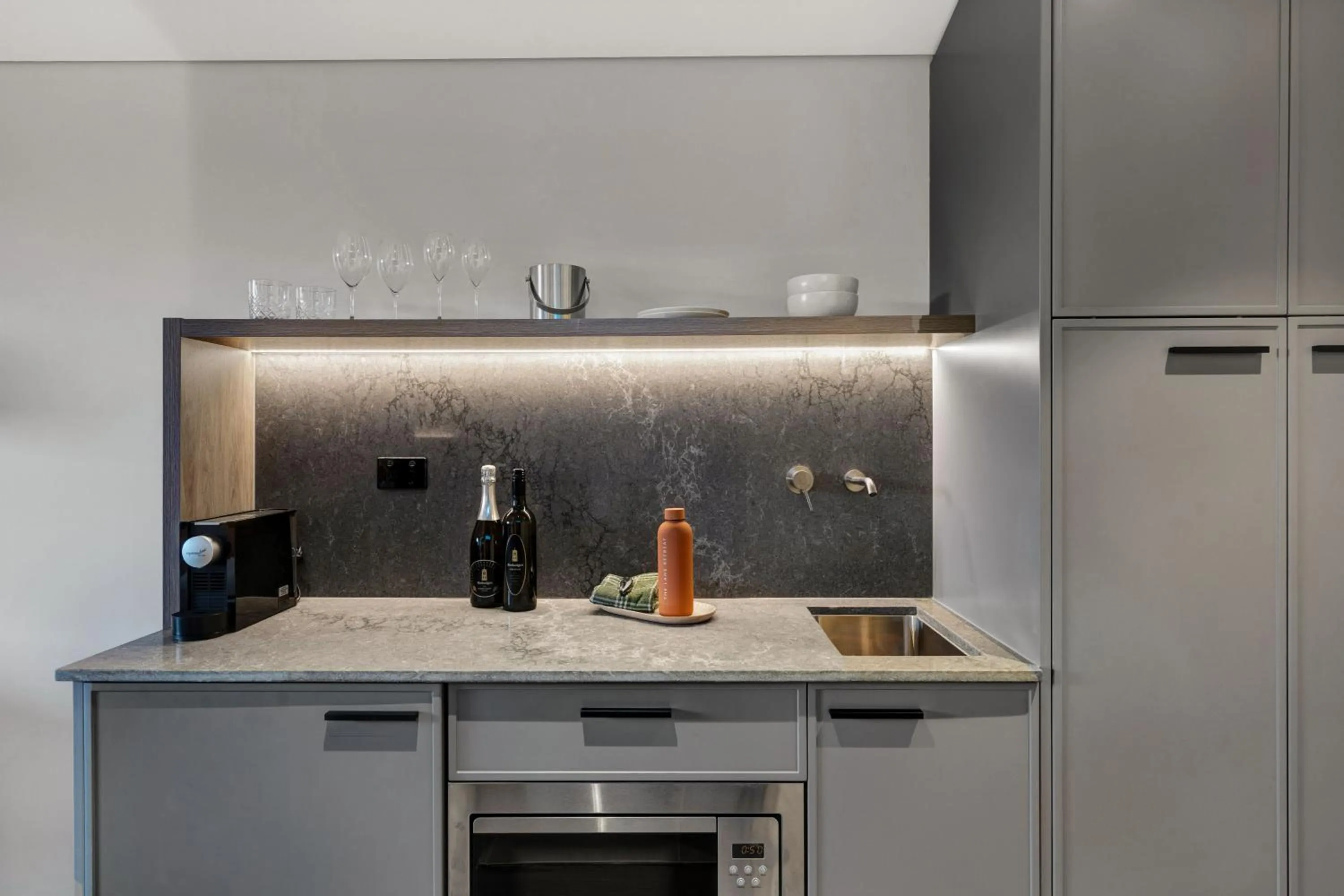 Coffee/tea facilities in The Lane Retreat