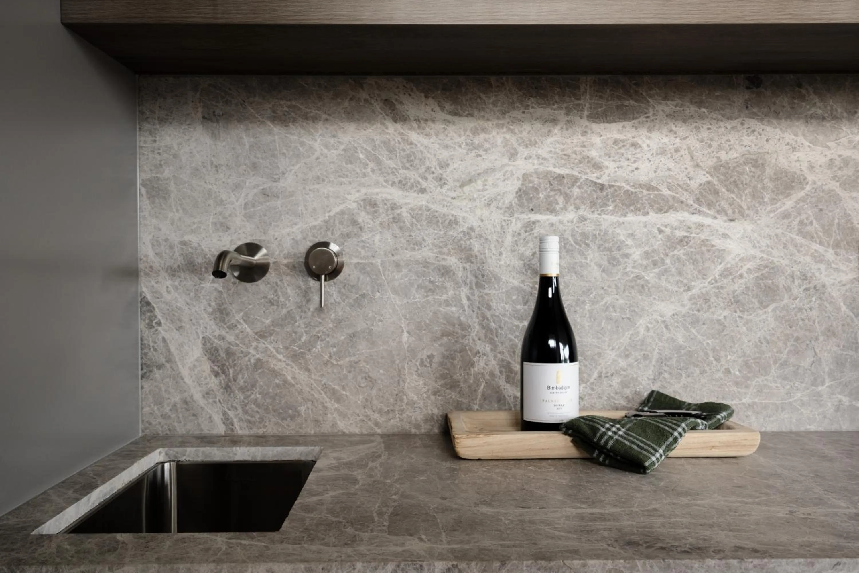 Kitchen or kitchenette in The Lane Retreat