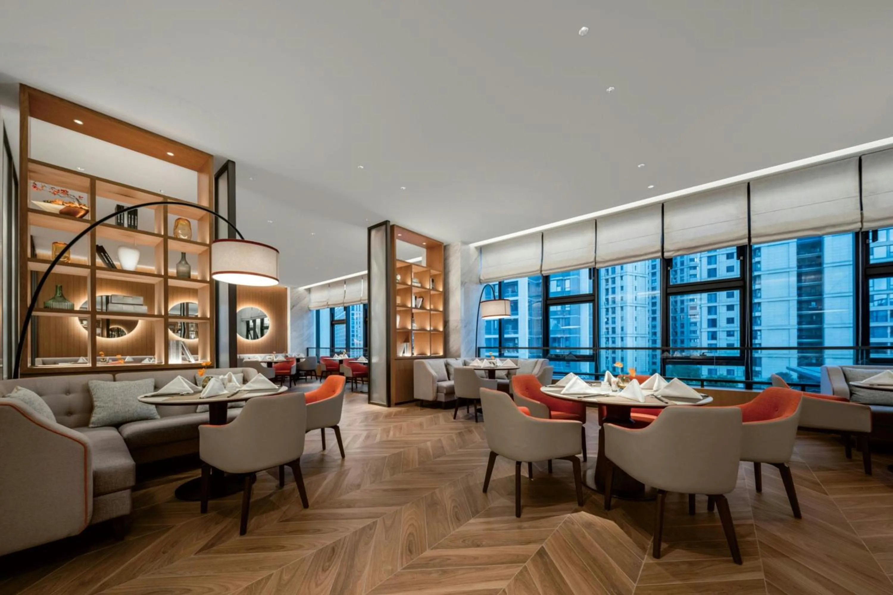 Restaurant/places to eat in Grand New Century Hotel, Wenzhou, A Tribute Portfolio Hotel