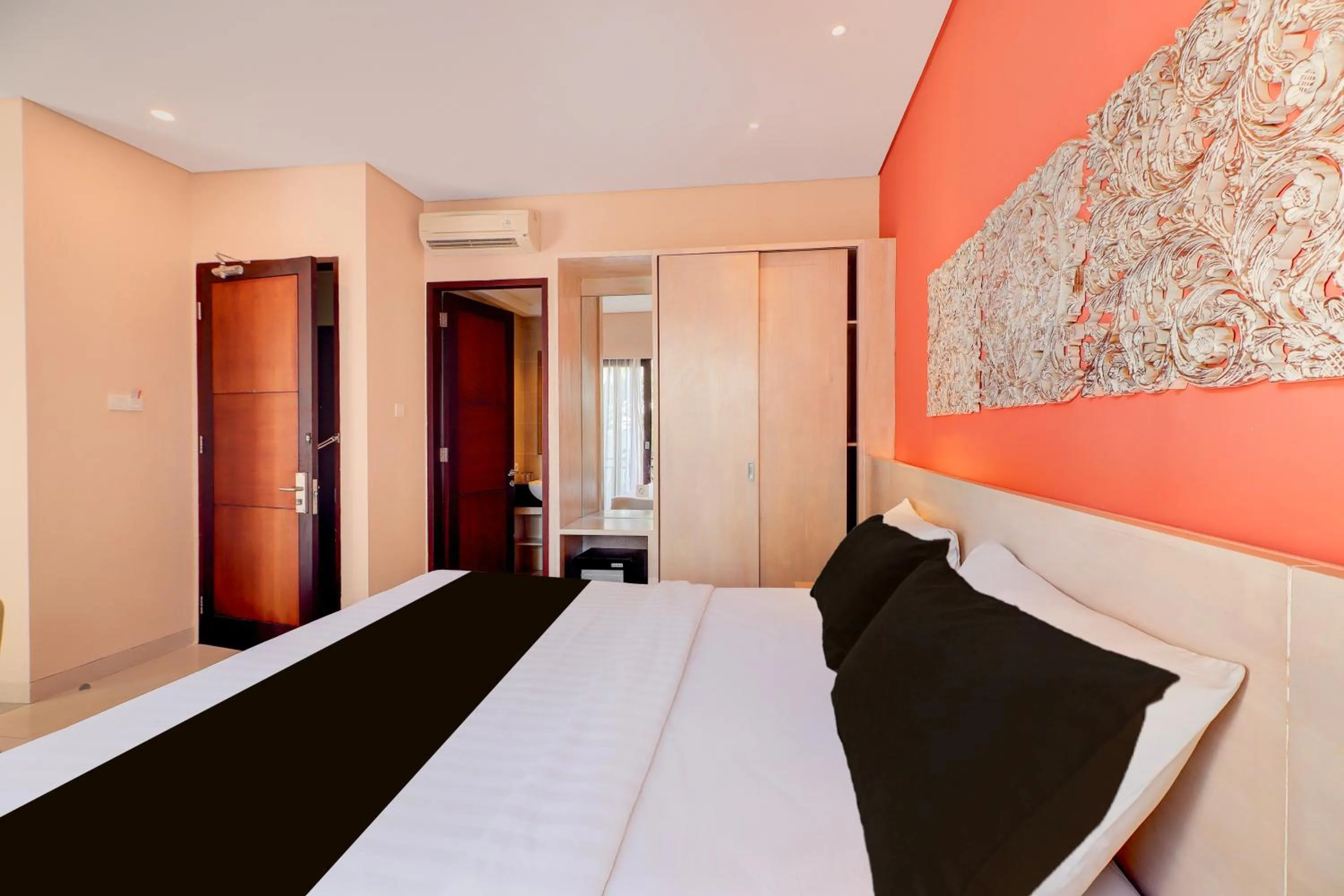 Bedroom, Bed in Palette Signature Hotel
