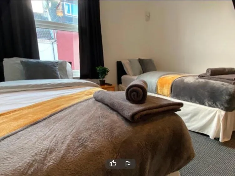 Bedroom, Bed in OYO Tudor Lodge - Redcar Beach
