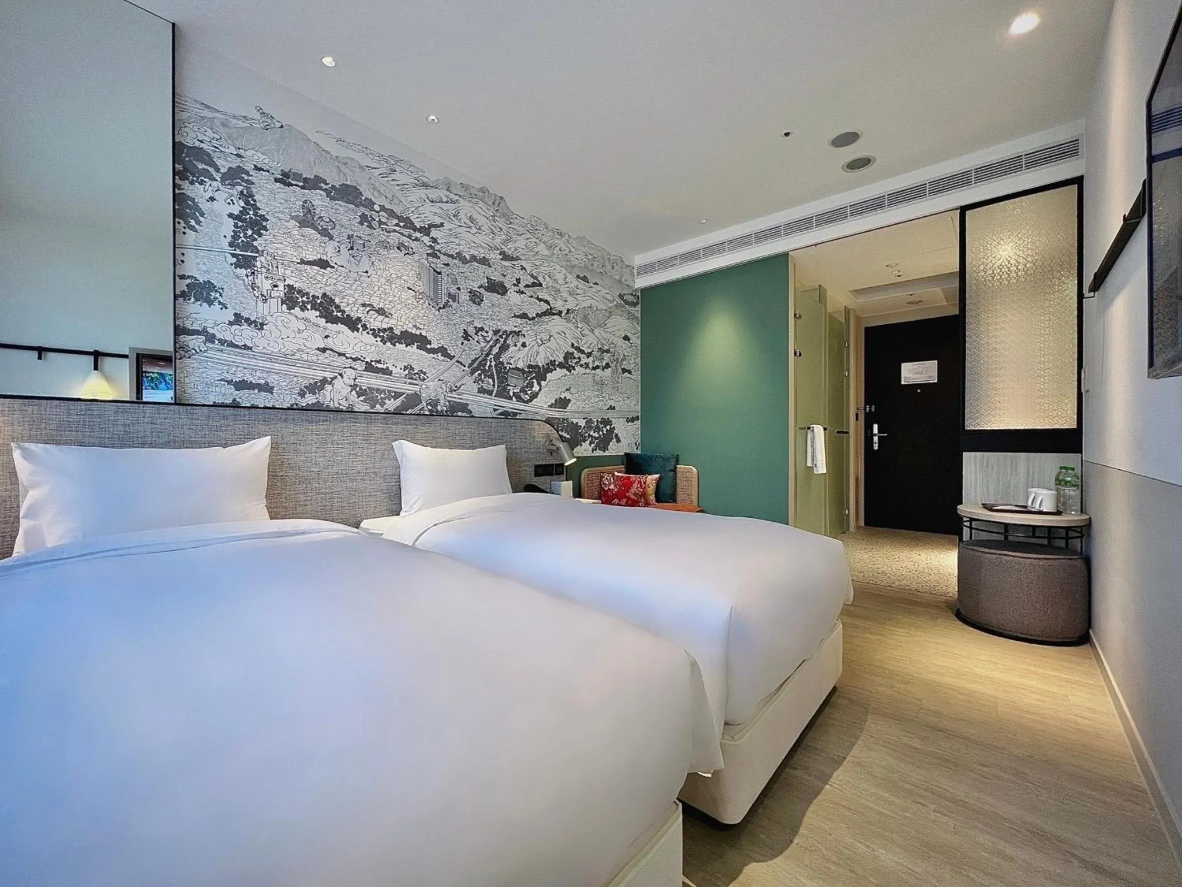 Photo of the whole room, Bed in Boutech JianTan Hotel