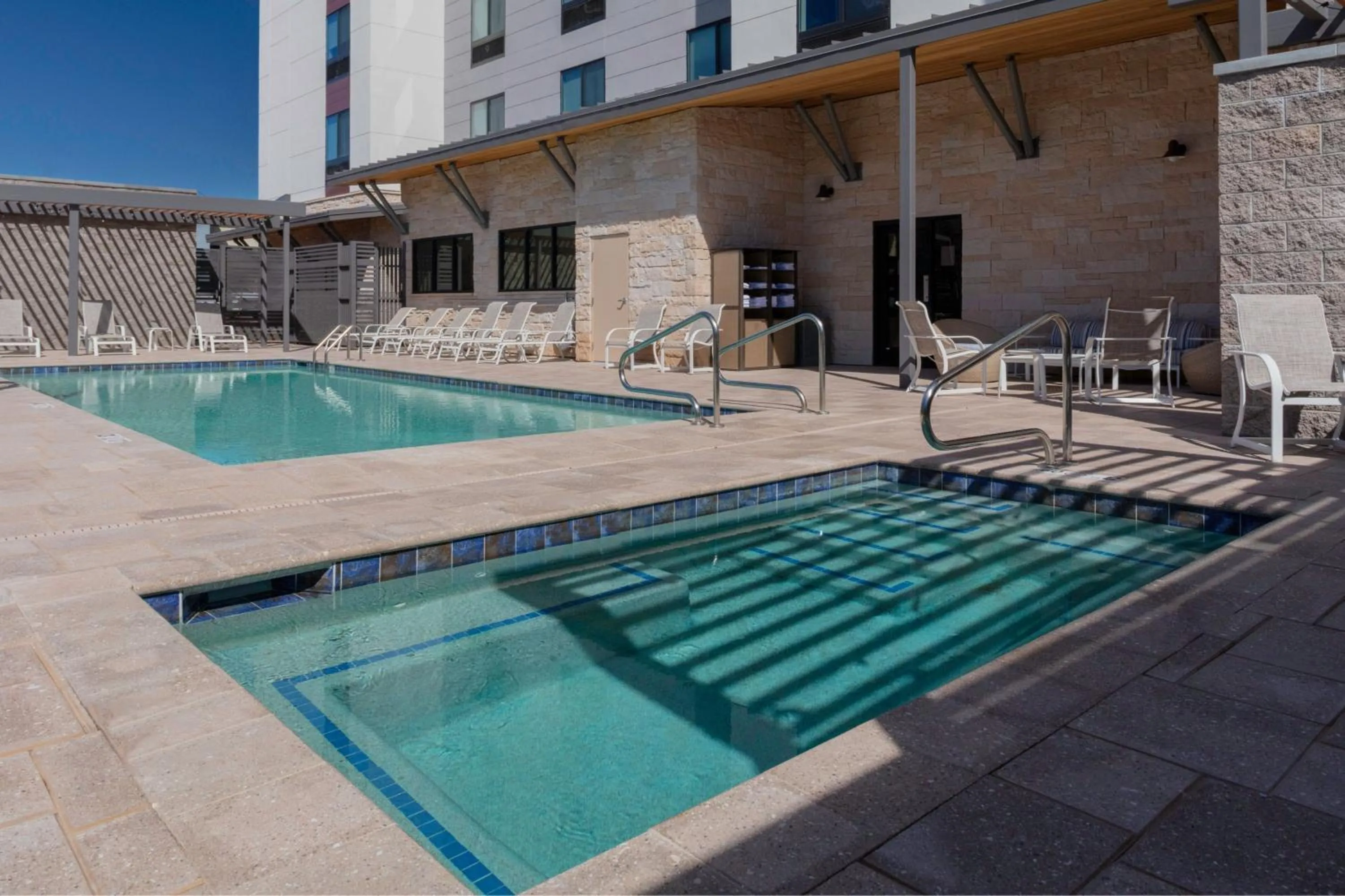 Swimming pool in Fairfield by Marriott Inn & Suites Buckeye Verrado