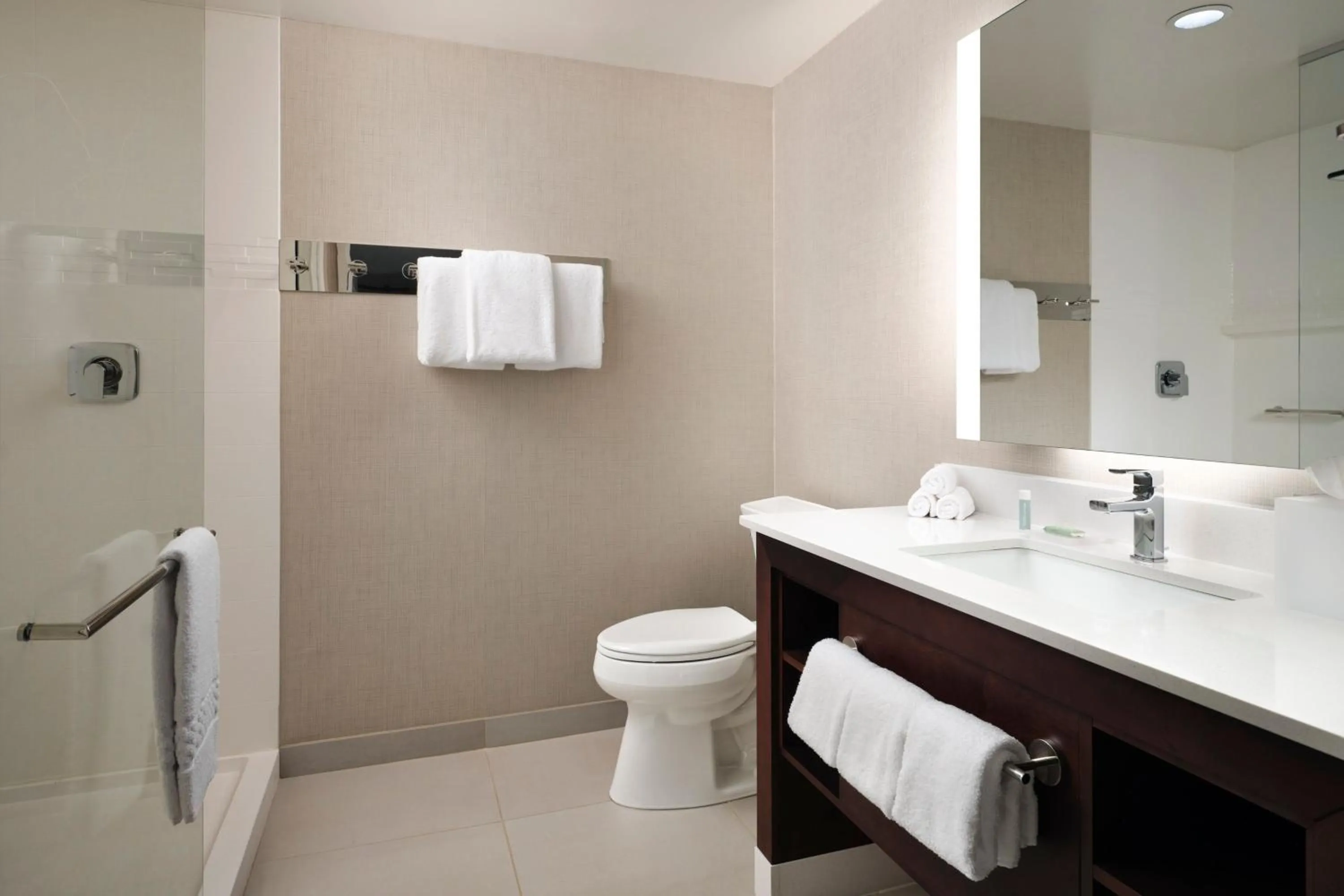 Bathroom in Residence Inn Rochester Mayo Clinic Area South