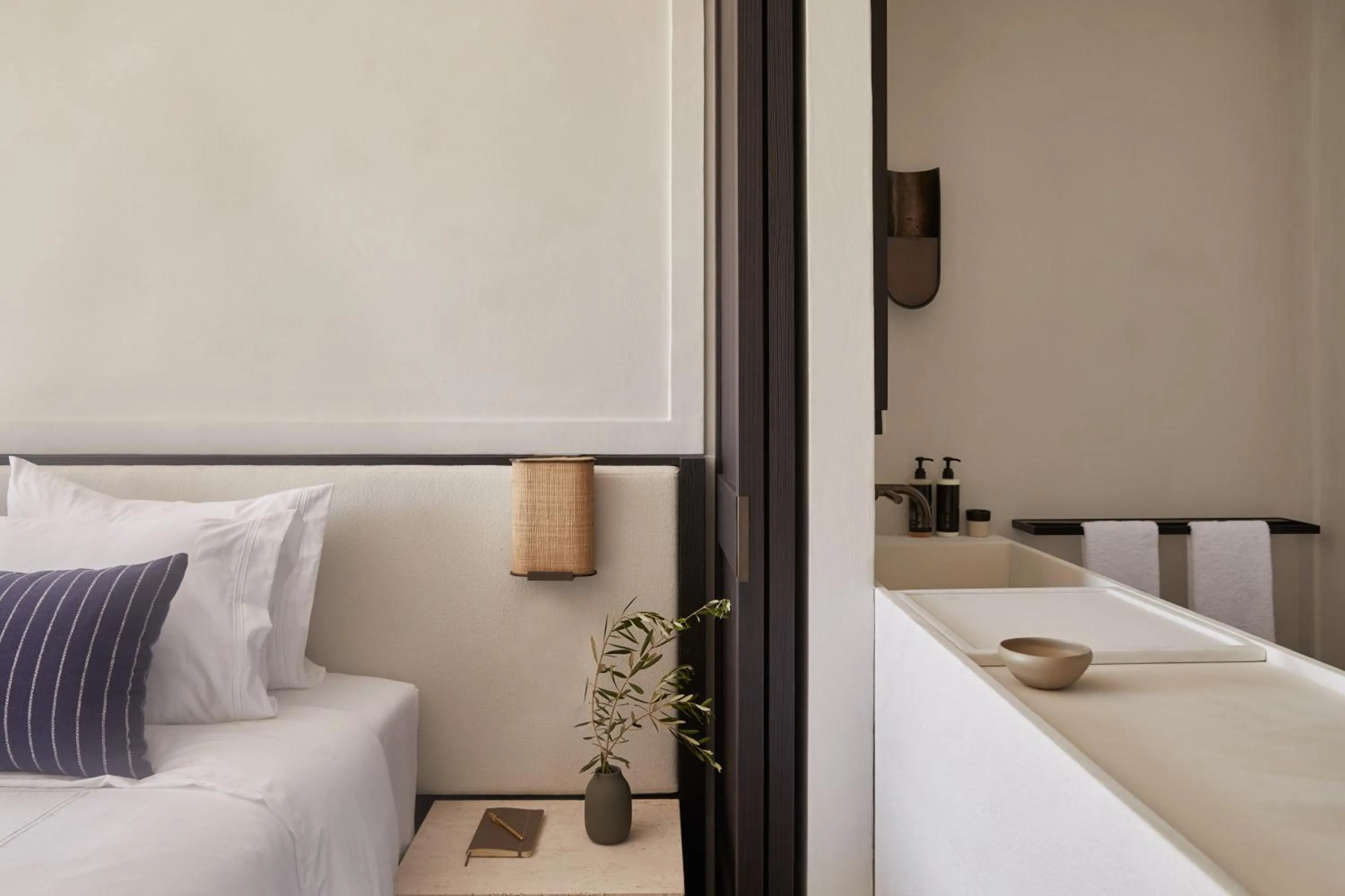 Bed in Anandes Hotel