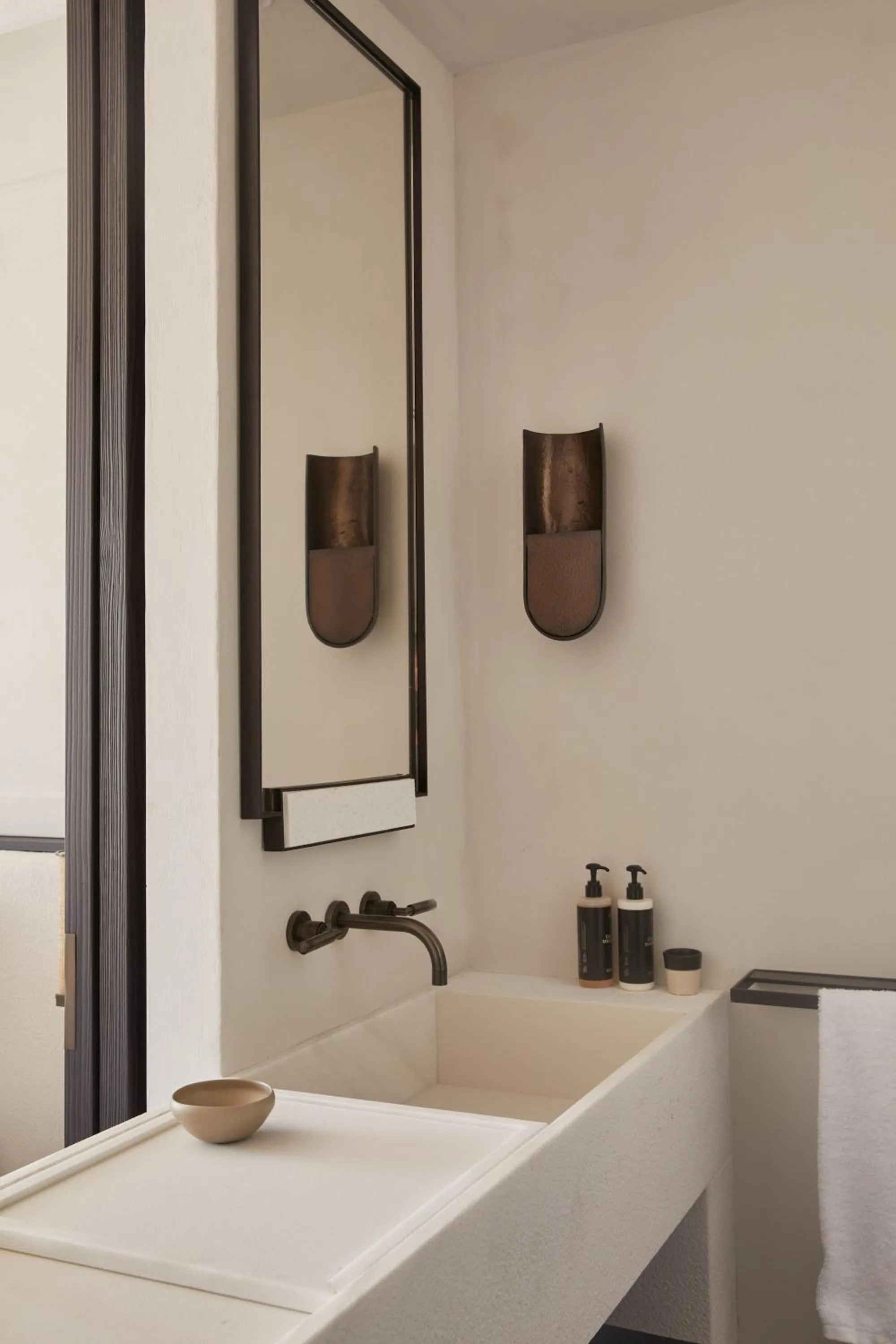 Bathroom in Anandes Hotel