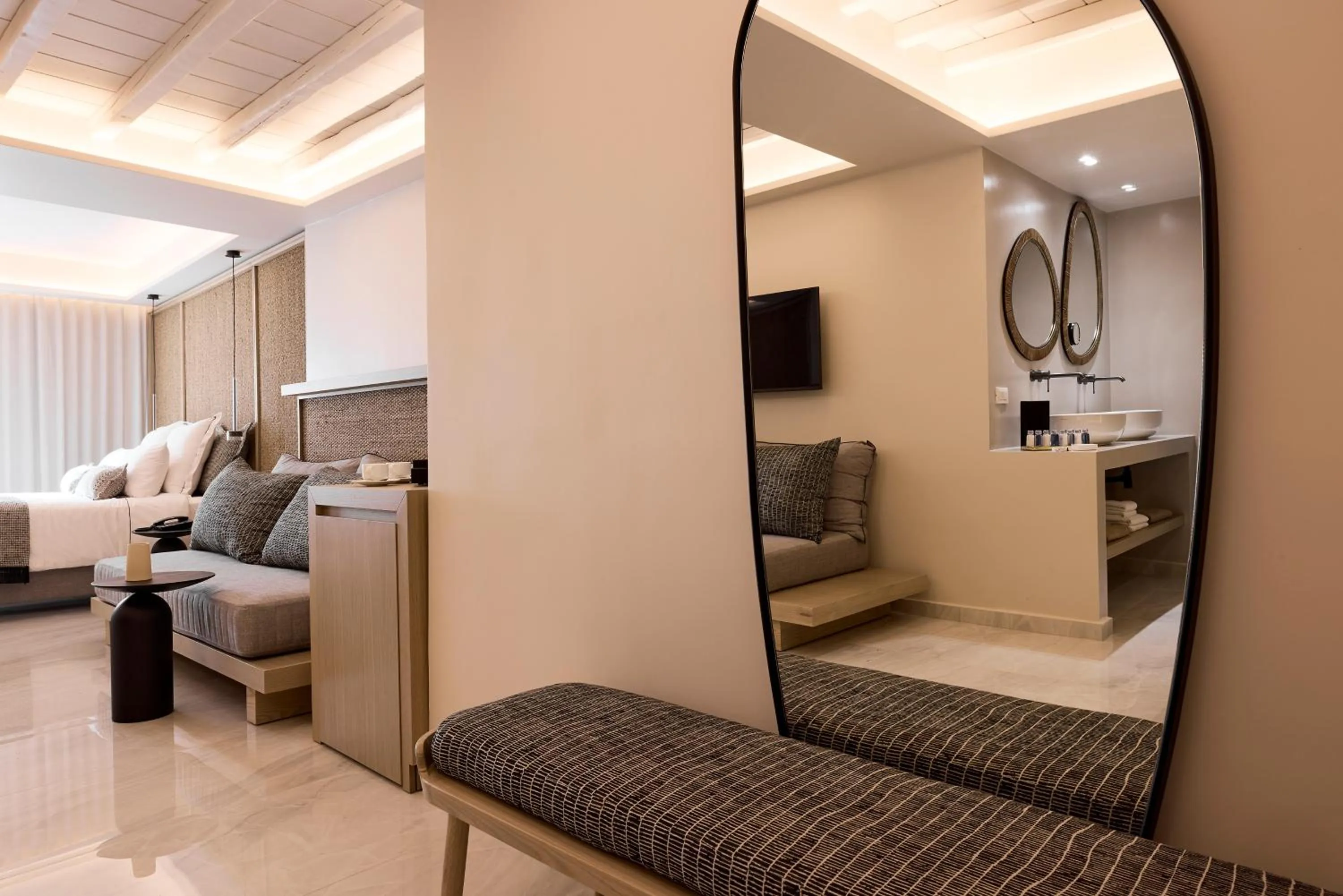 Amazon Mykonos Suites & Spa