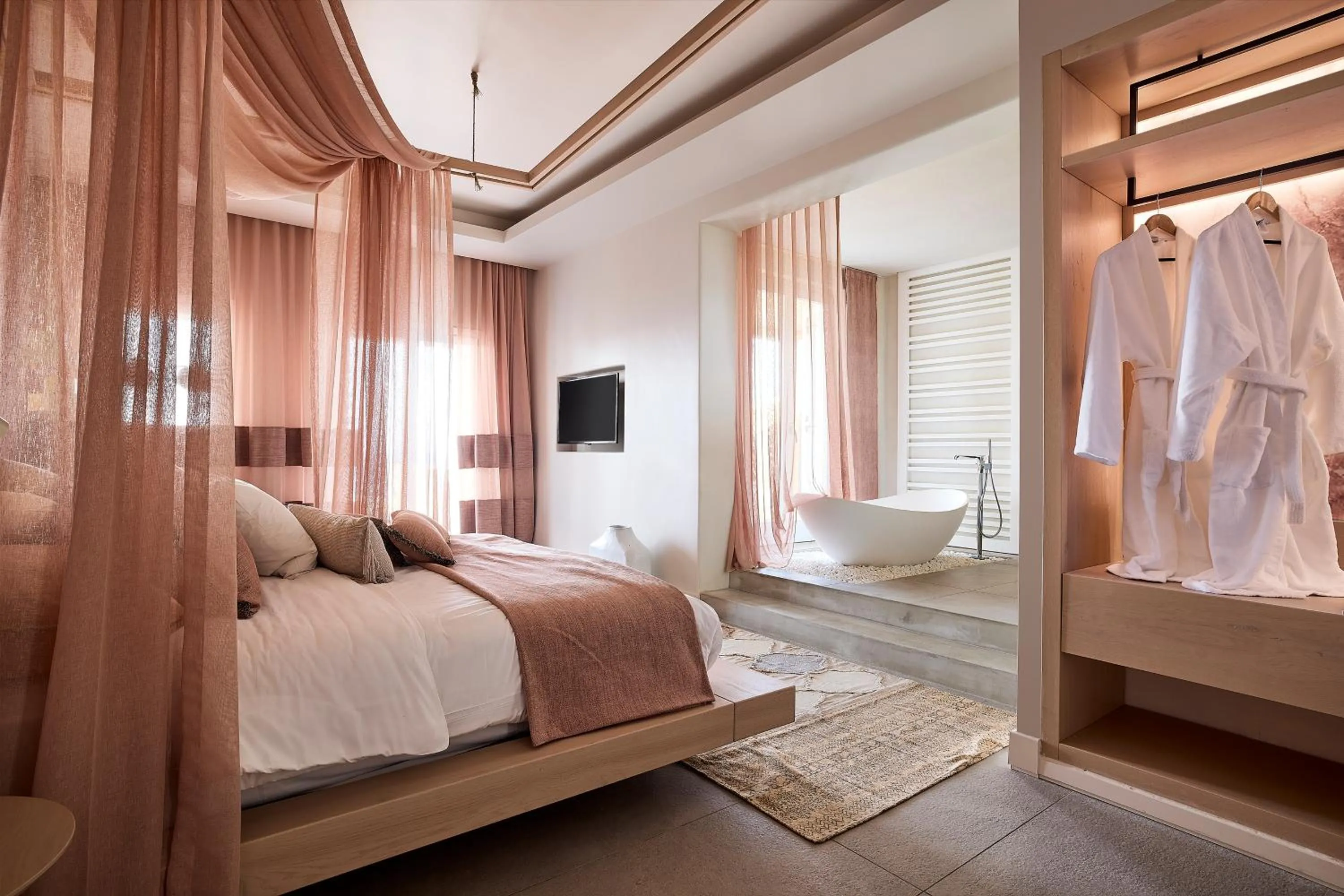 Bed in Amazon Mykonos Suites & Spa