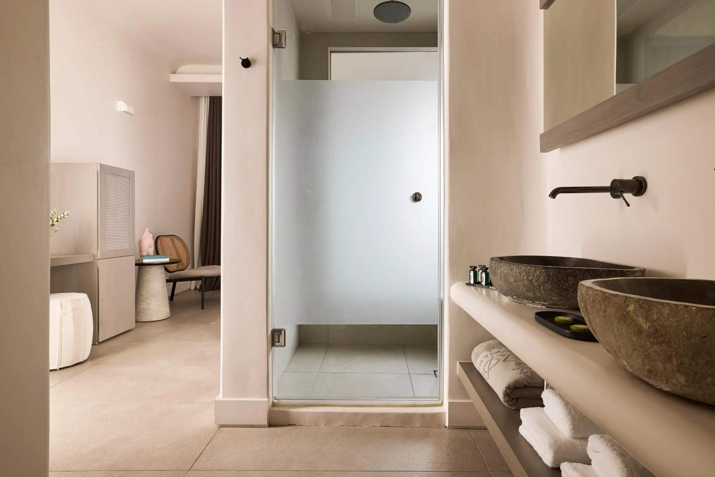 Amazon Mykonos Suites & Spa