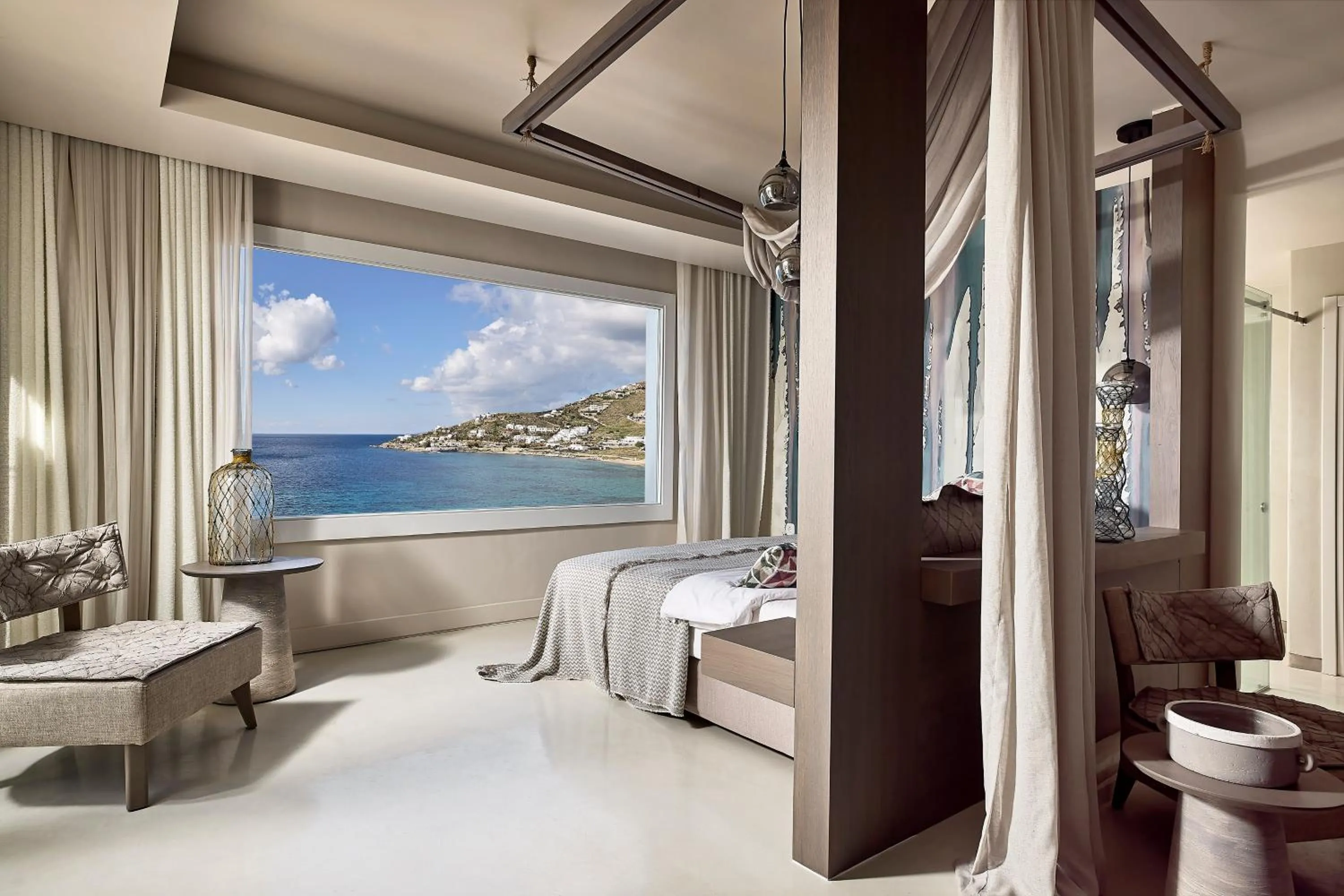Amazon Mykonos Suites & Spa