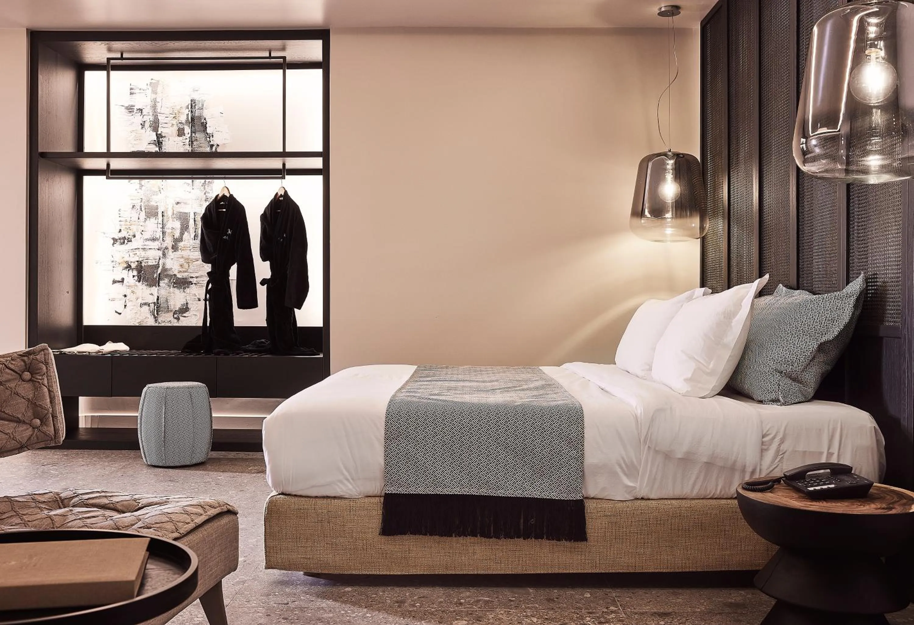 Bed in Amazon Mykonos Suites & Spa