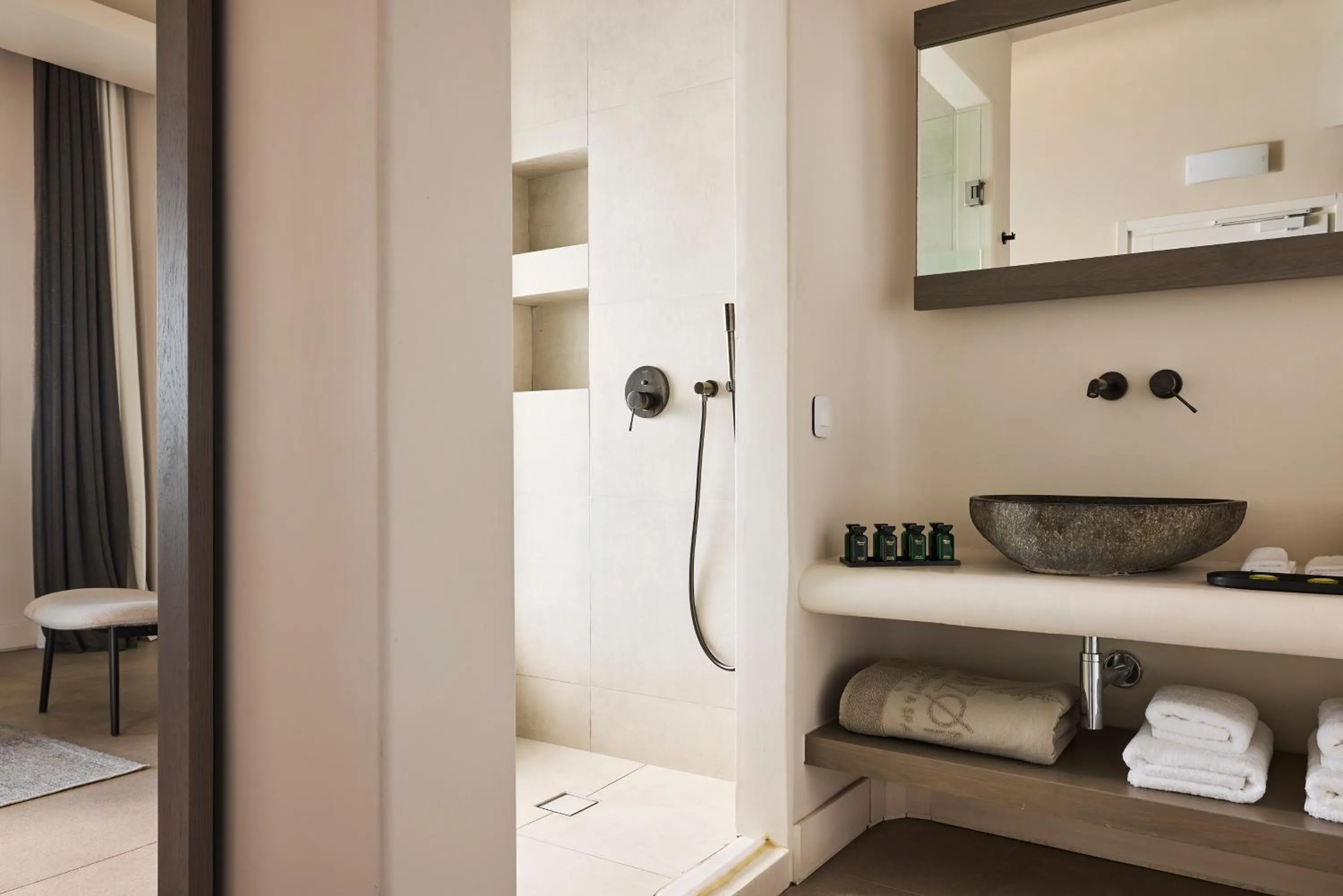 Amazon Mykonos Suites & Spa