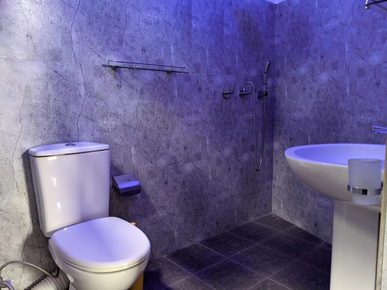 Shower in Serendip Villa Holiday Home Talalla Sri Lanka