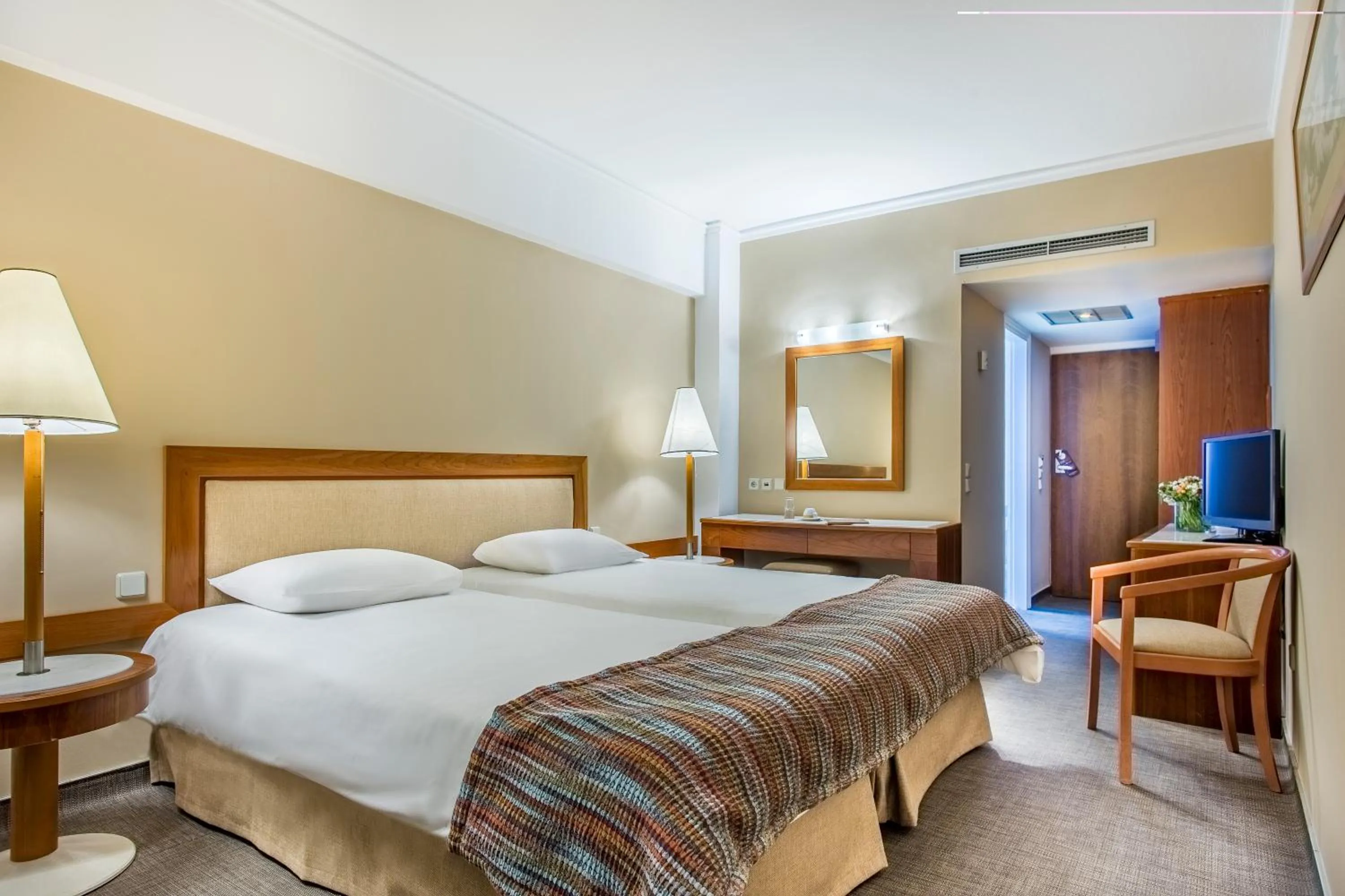 Photo of the whole room, Bed in Airotel Alexandros