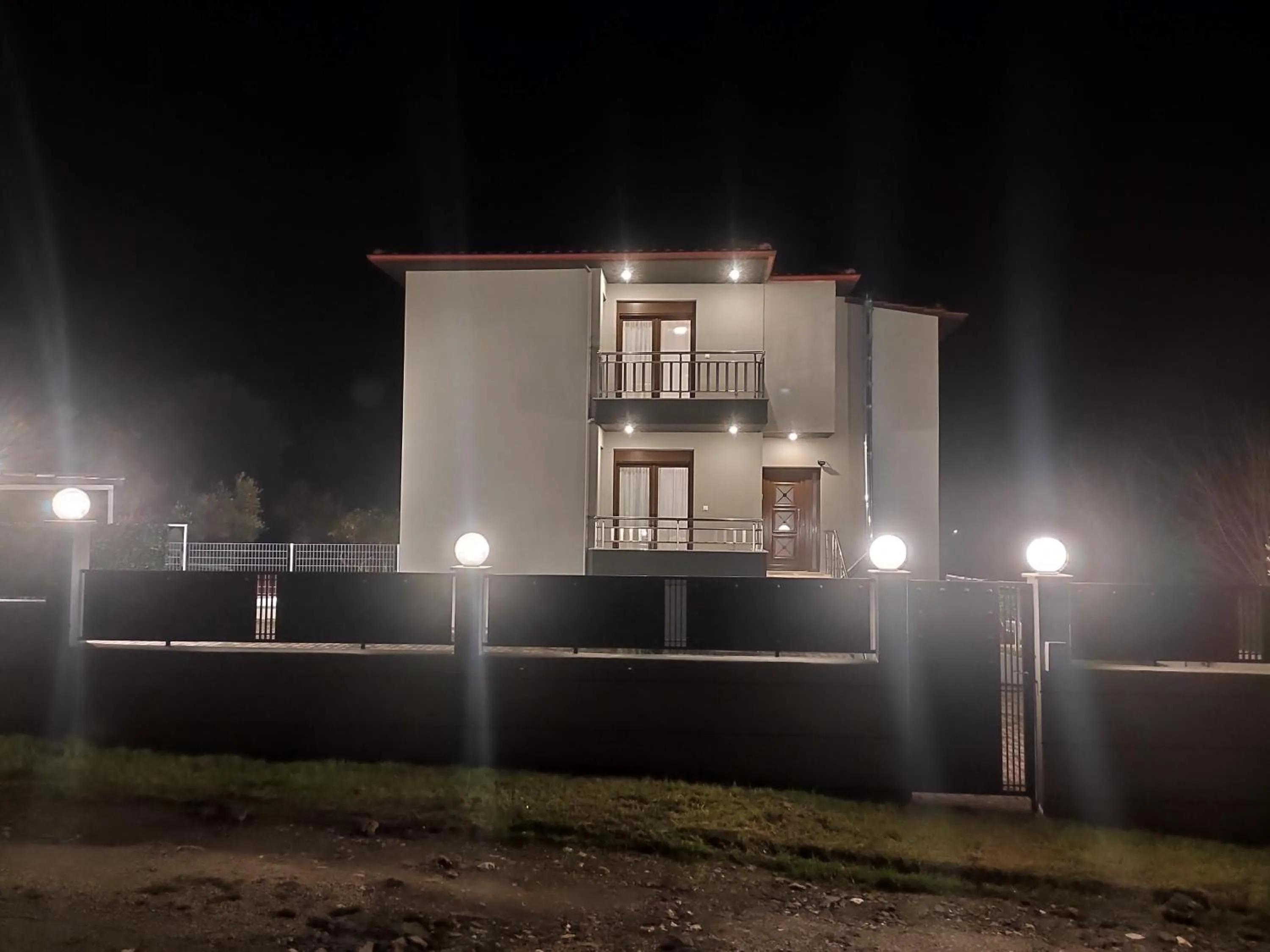 Property building in Kashmir Luxury Apartments