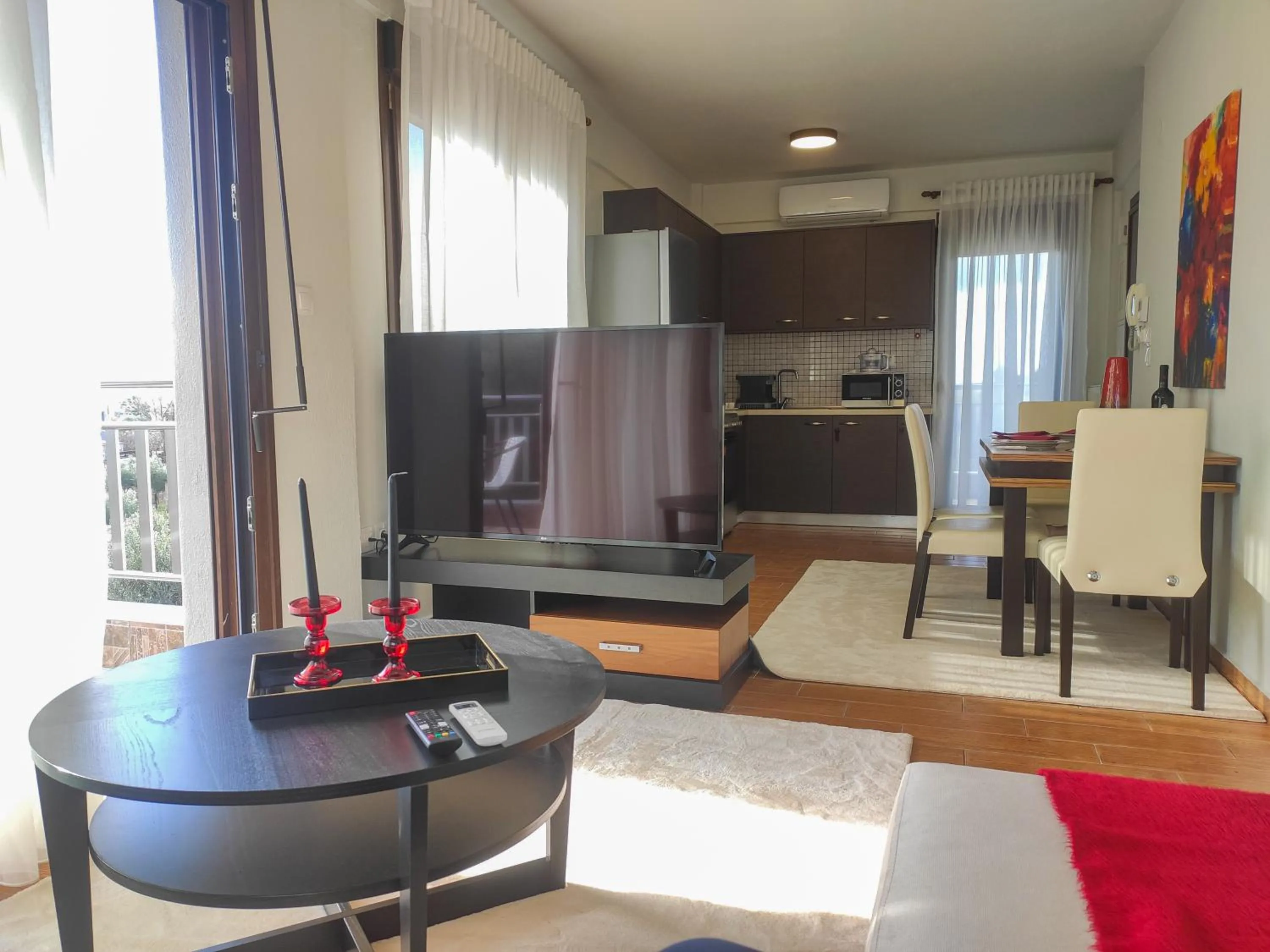 TV and multimedia in Kashmir Luxury Apartments