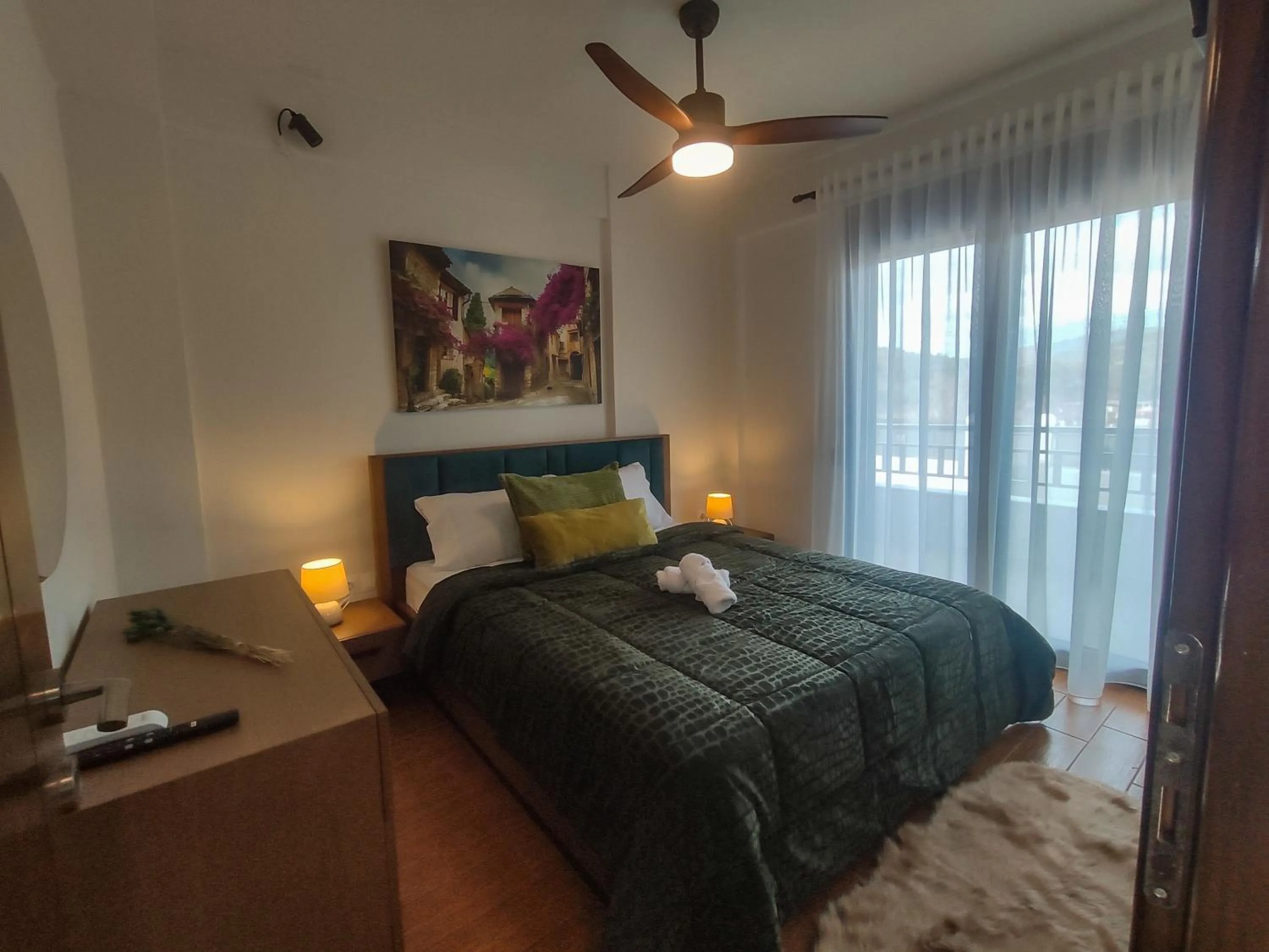 Bed in Kashmir Luxury Apartments