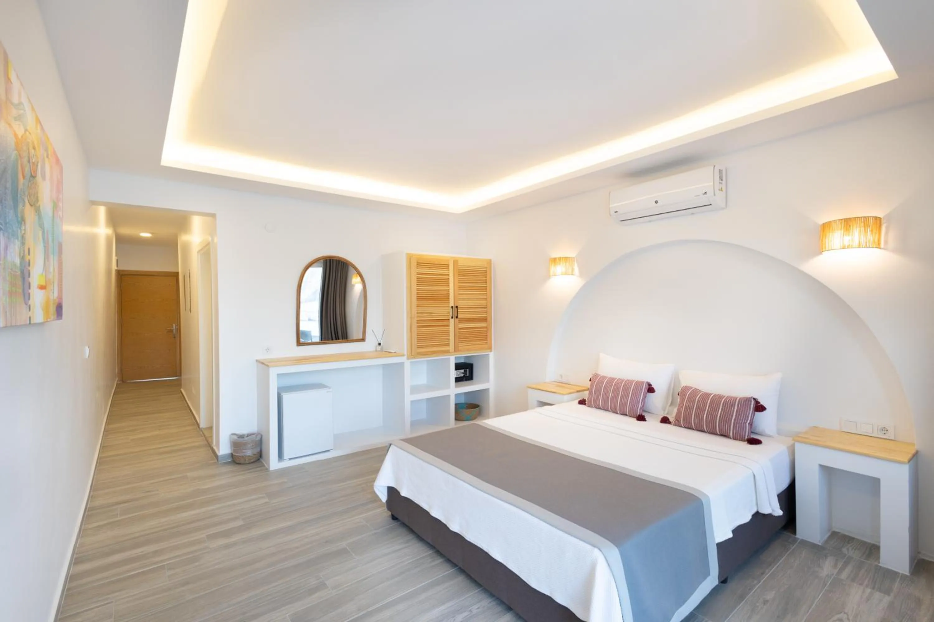 Bed in Base Selimiye