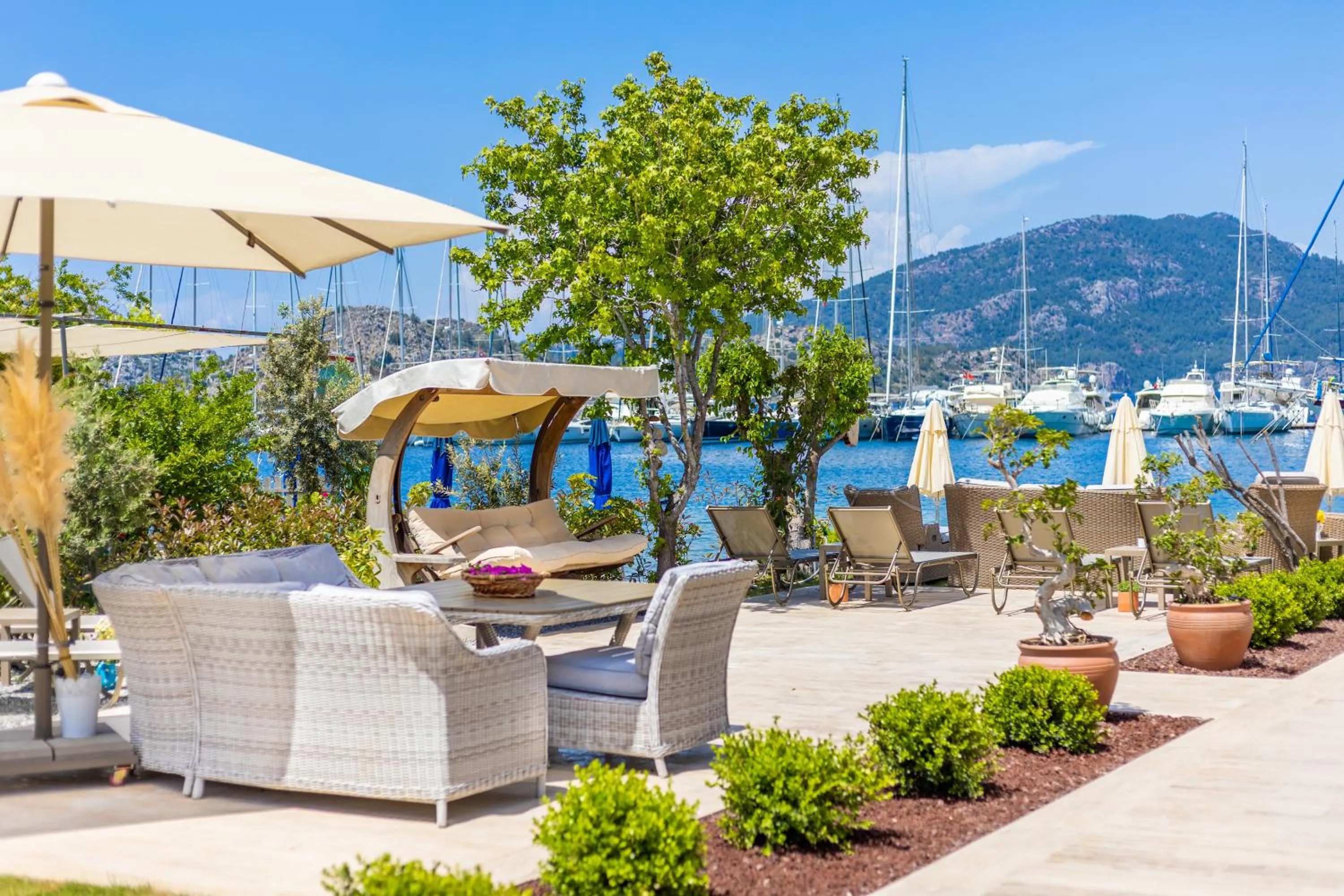 Day in Base Selimiye