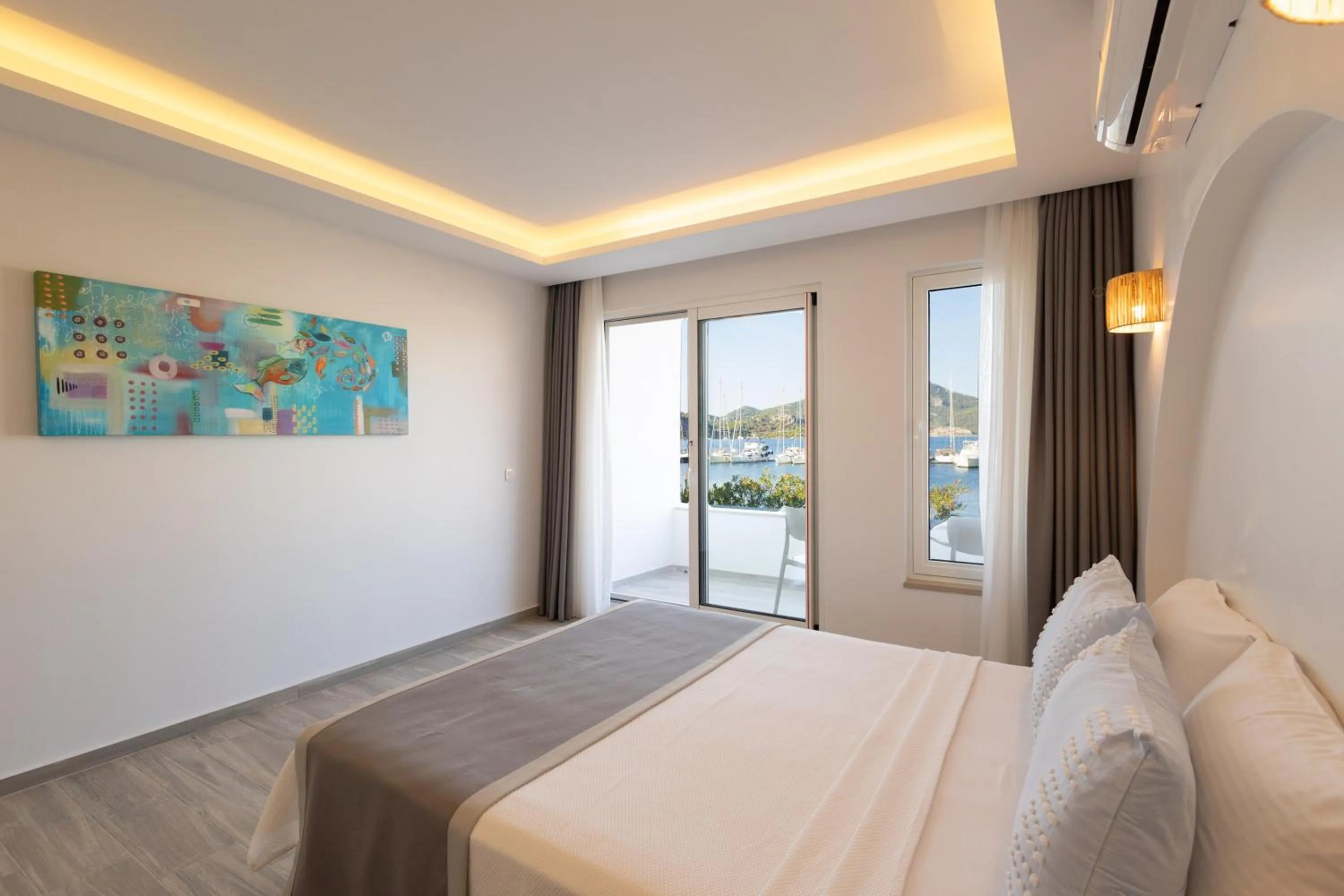 Bed in Base Selimiye