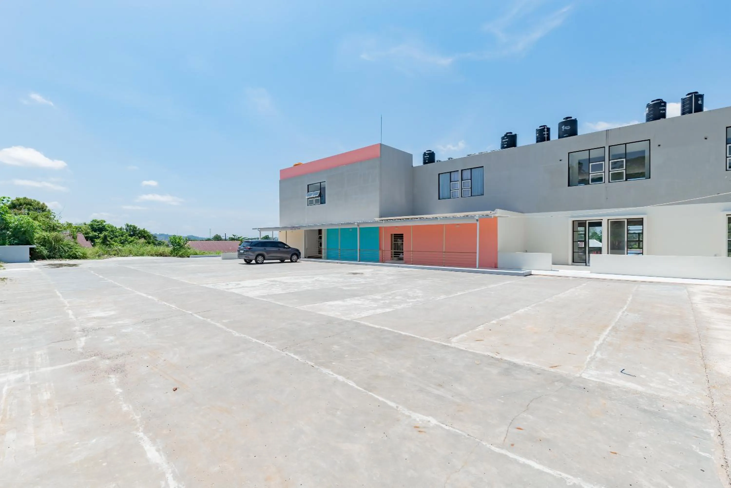 Parking in Sans Hotel Berau Square