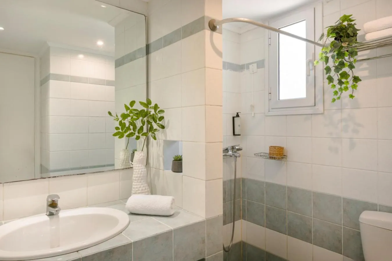 Shower in Century Resort