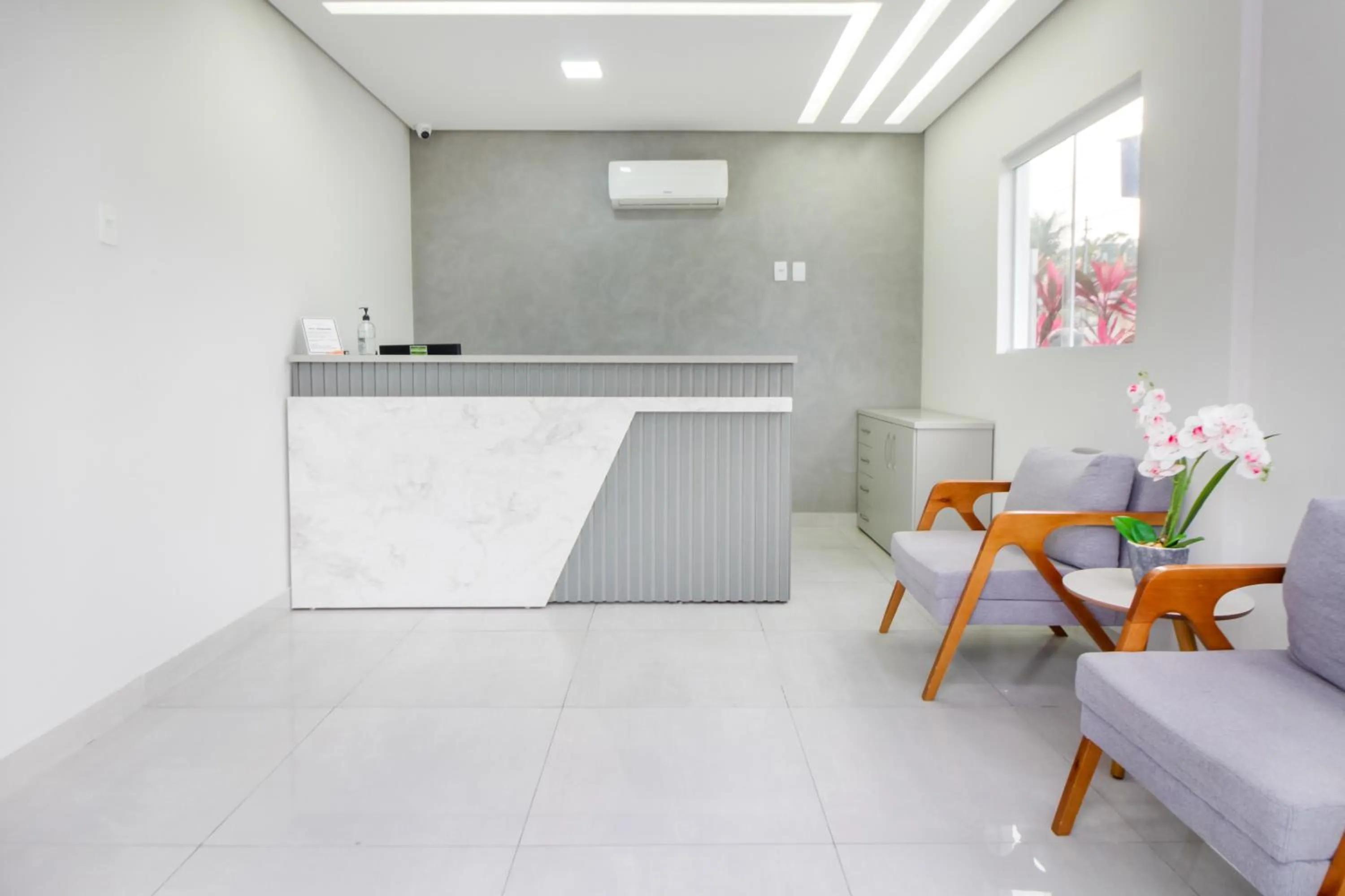 Lobby or reception in VELINN Pousada Angra Sunset