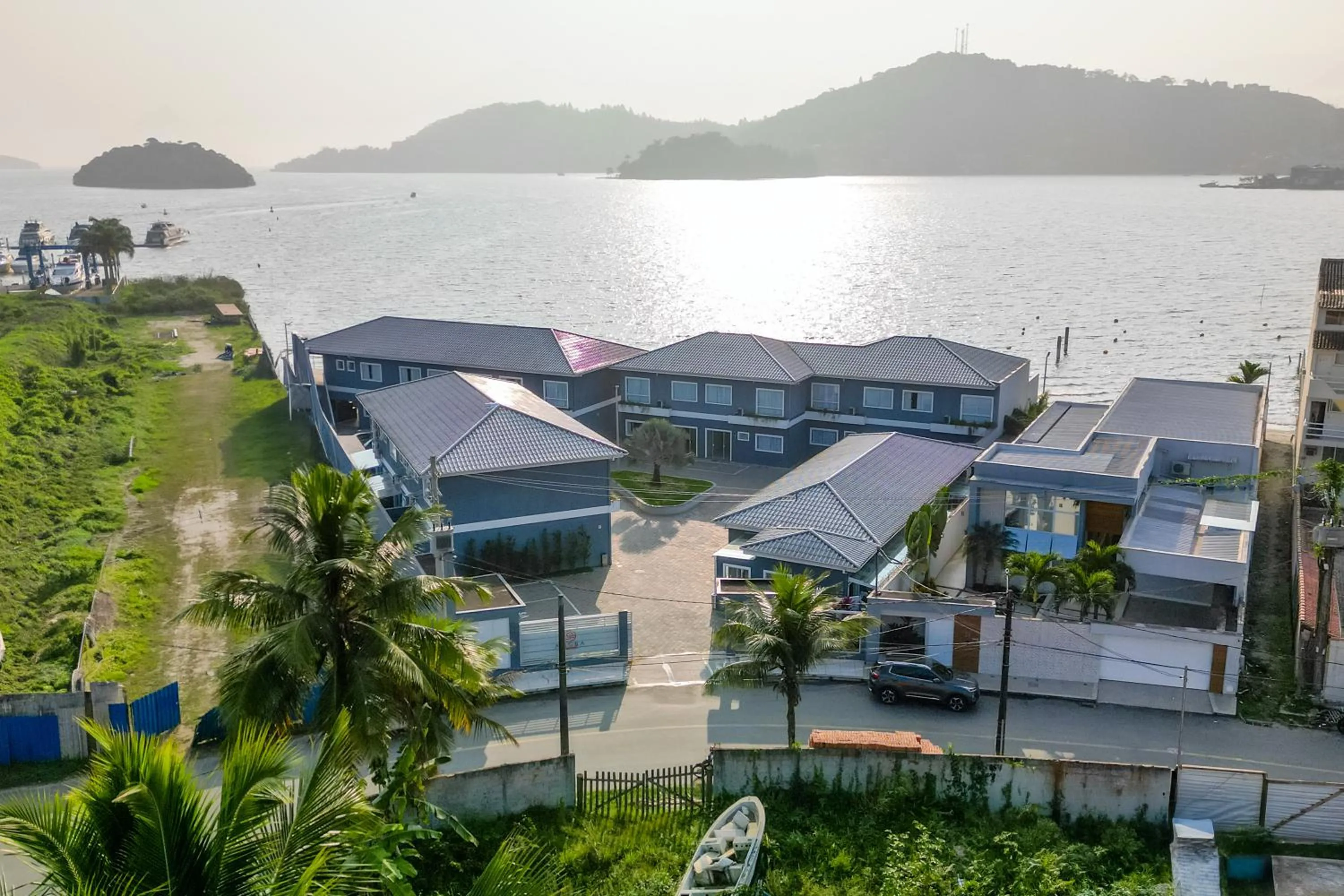 Bird's eye view in VELINN Pousada Angra Sunset