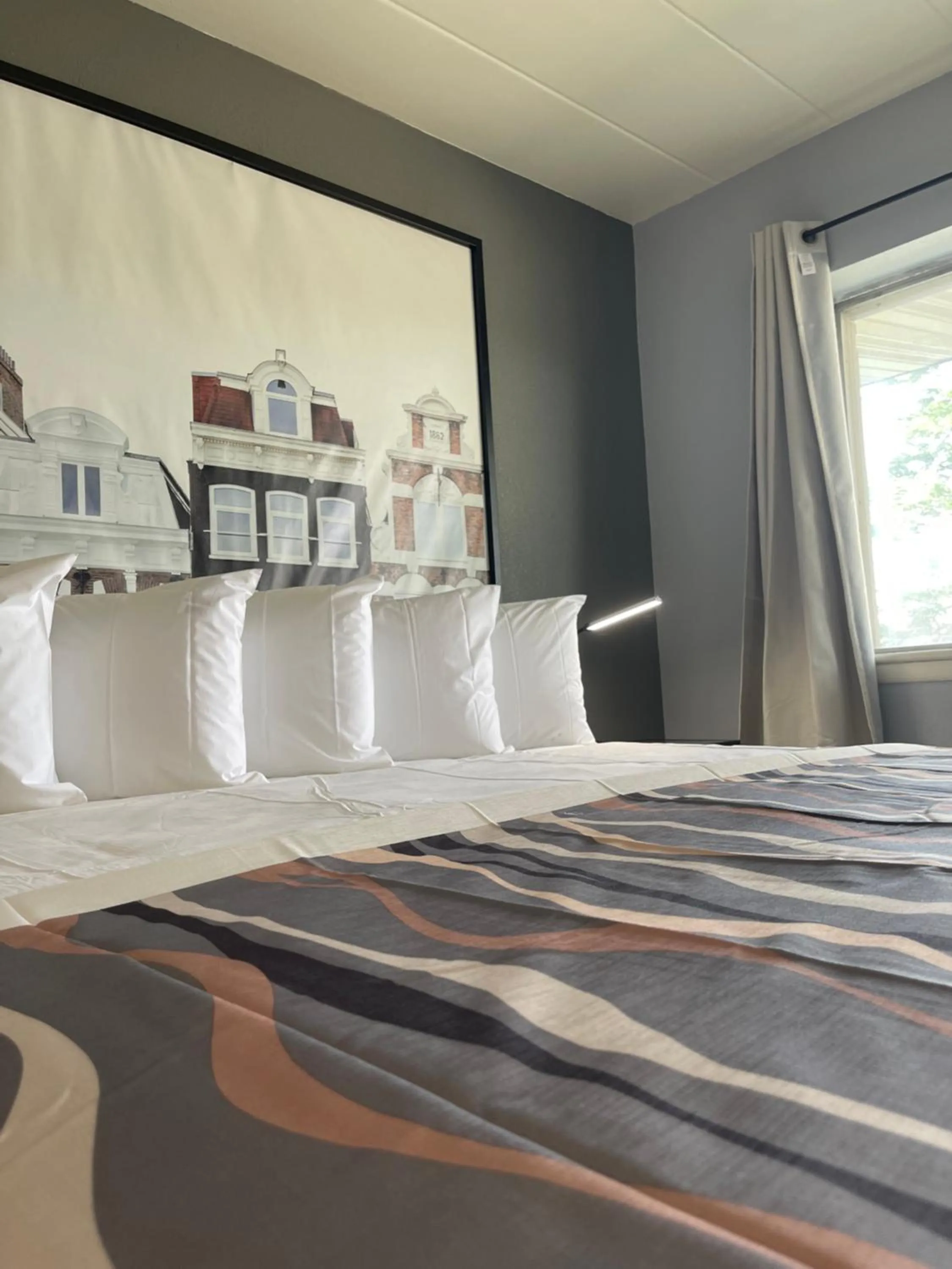 Bed in Valued Stay Aloha