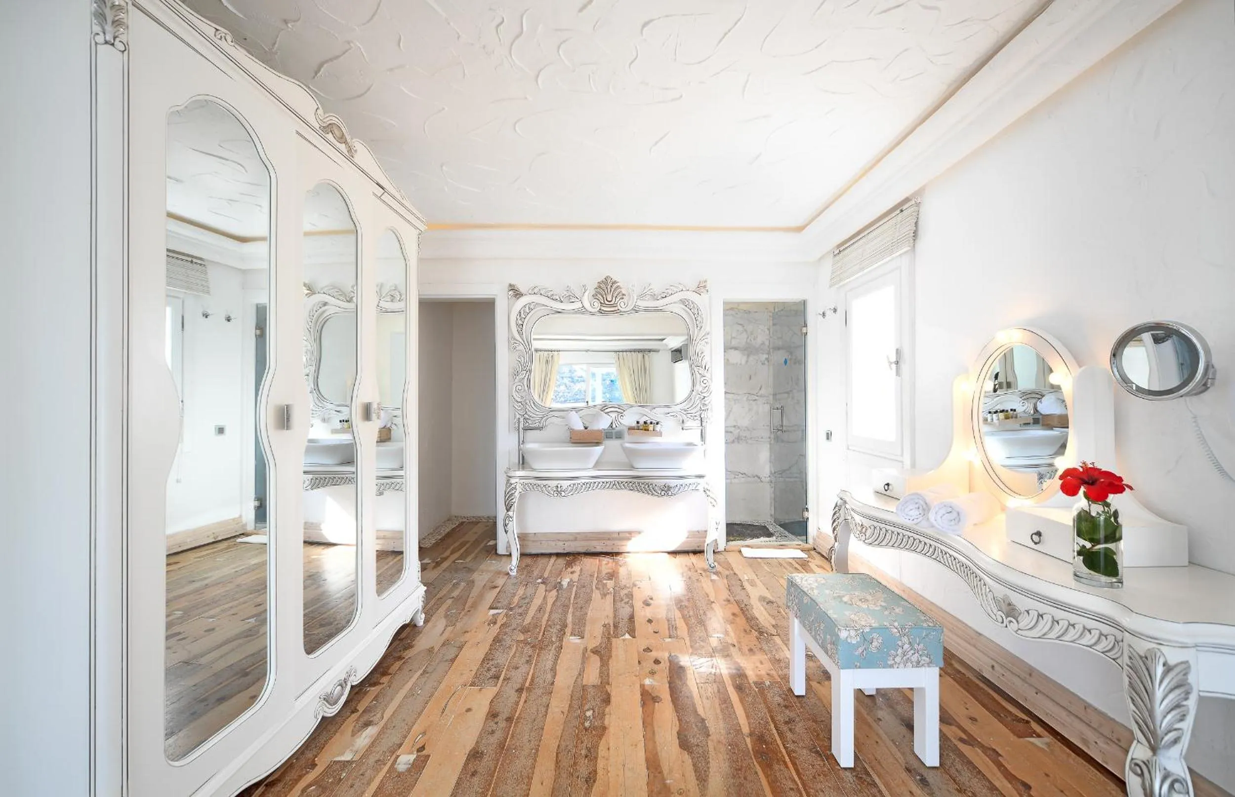 Bedroom, Bed in Likya Gardens Hotel