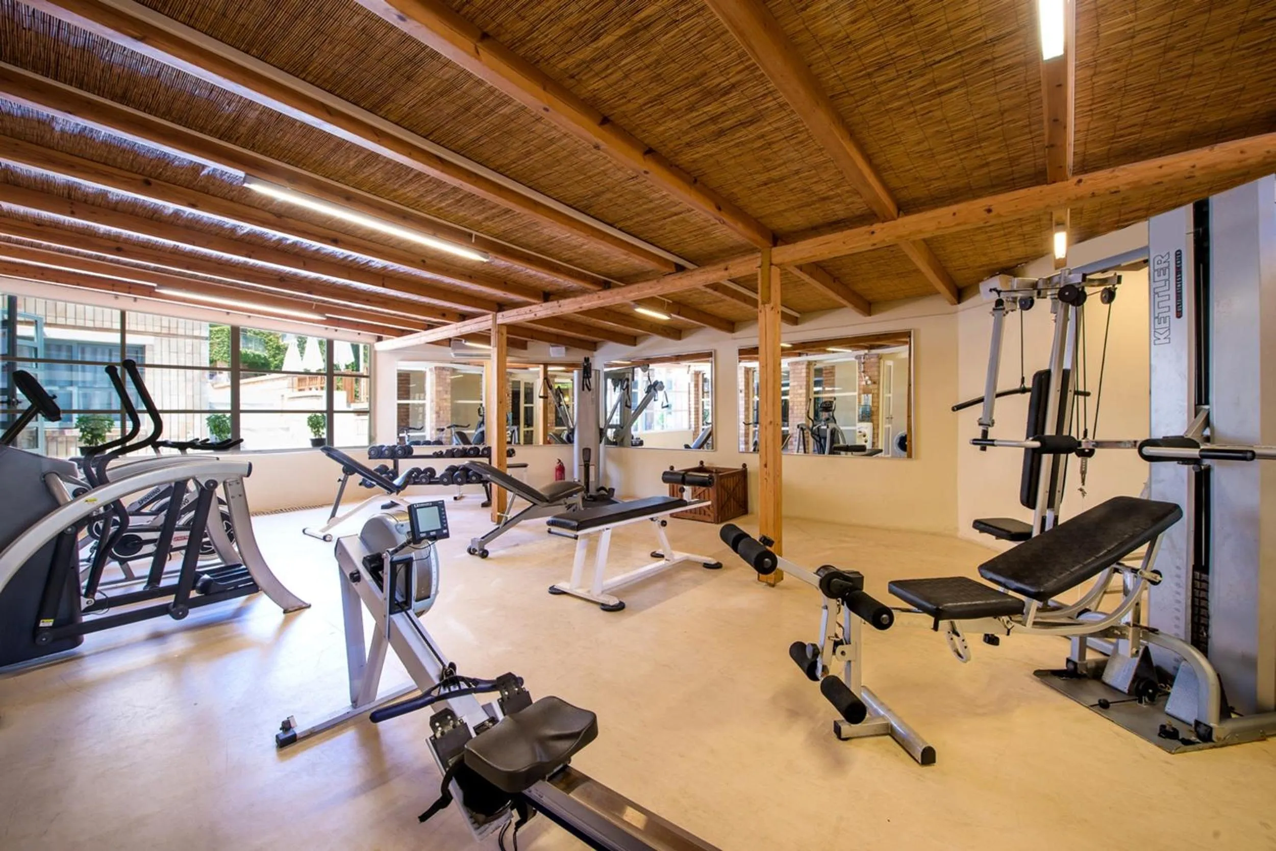 Fitness centre/facilities in Bella Beach Hotel