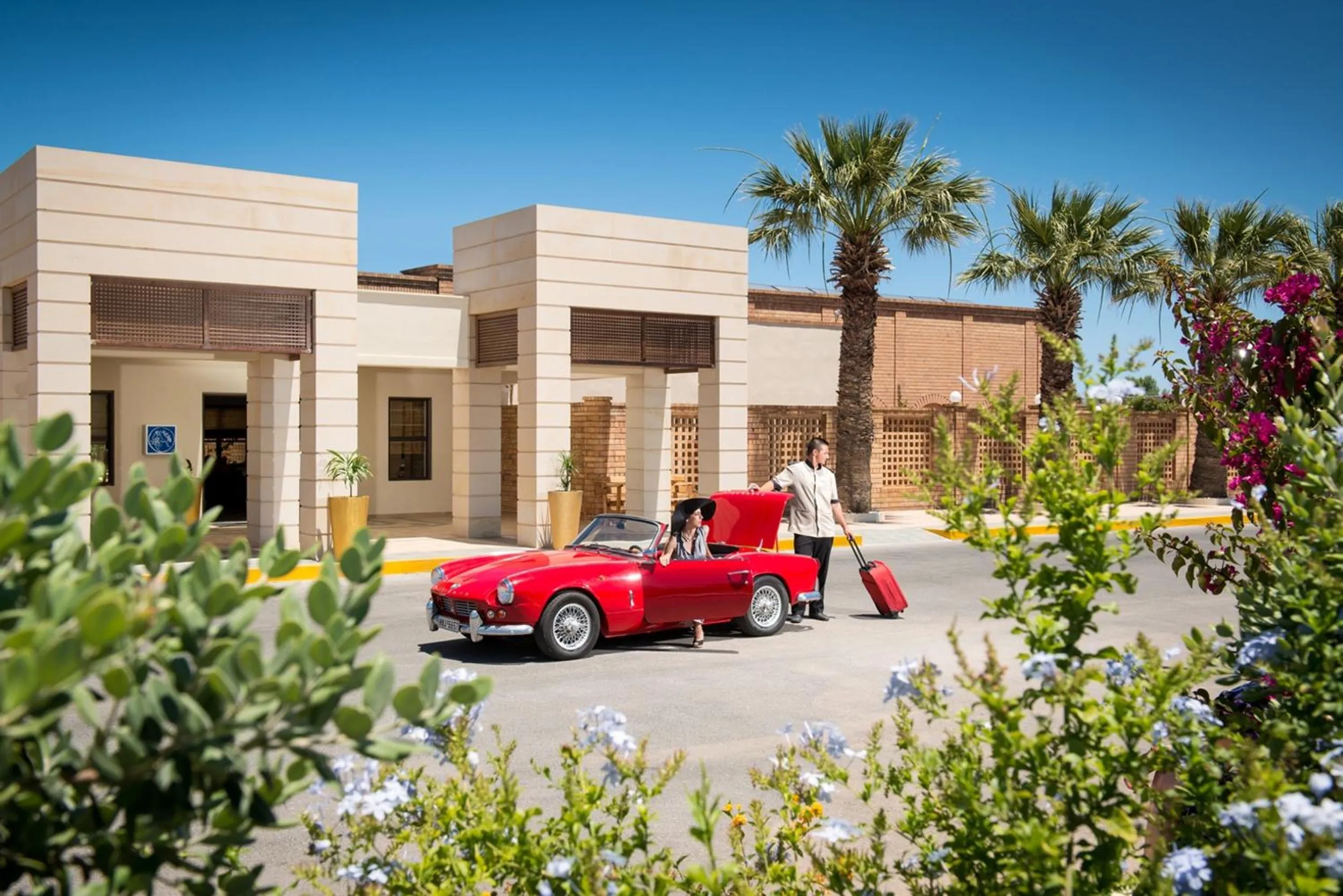 Facade/entrance in Bella Beach Hotel