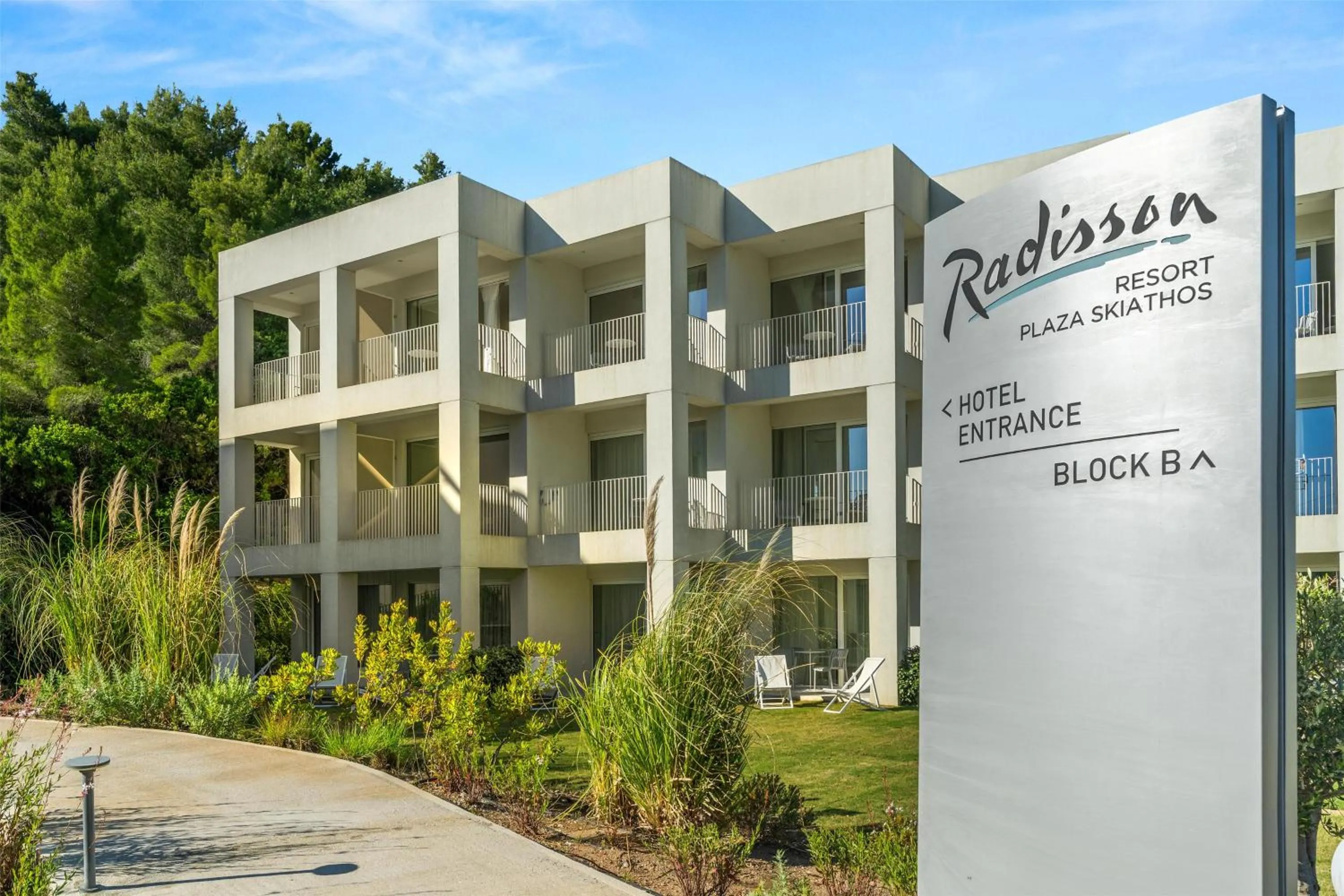 Property building in Radisson Resort Plaza Skiathos