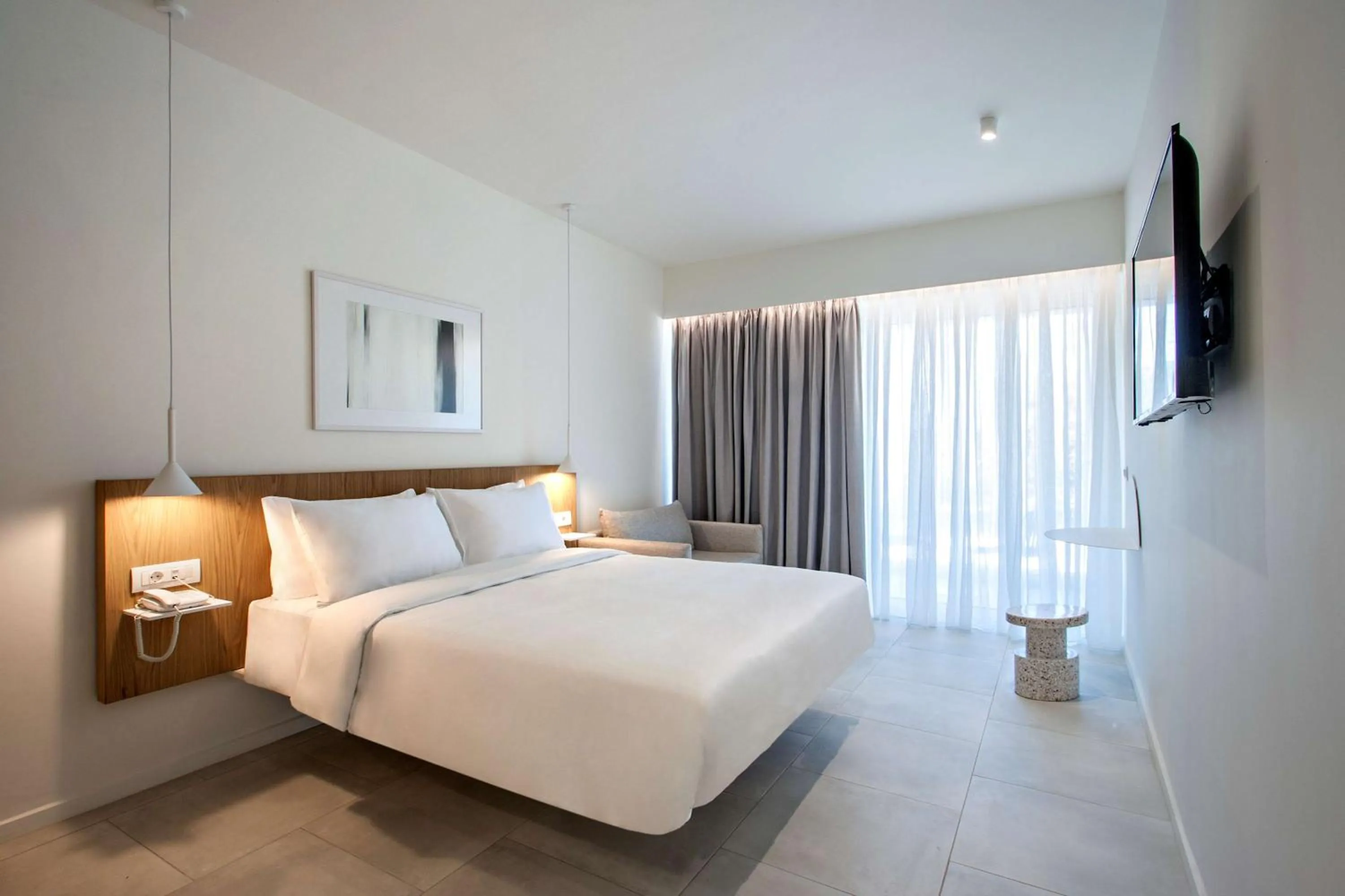 Bedroom, Bed in Radisson Resort Plaza Skiathos