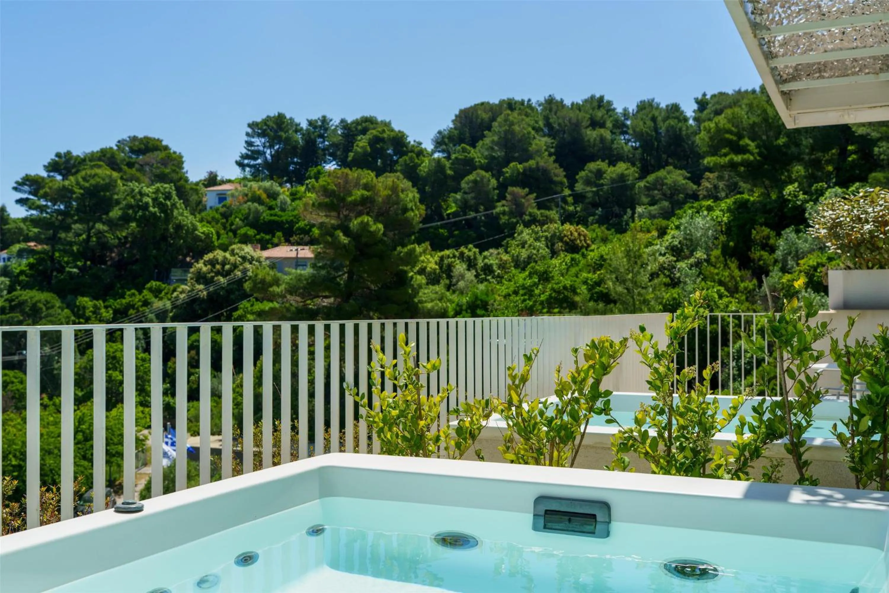 Photo of the whole room in Radisson Resort Plaza Skiathos