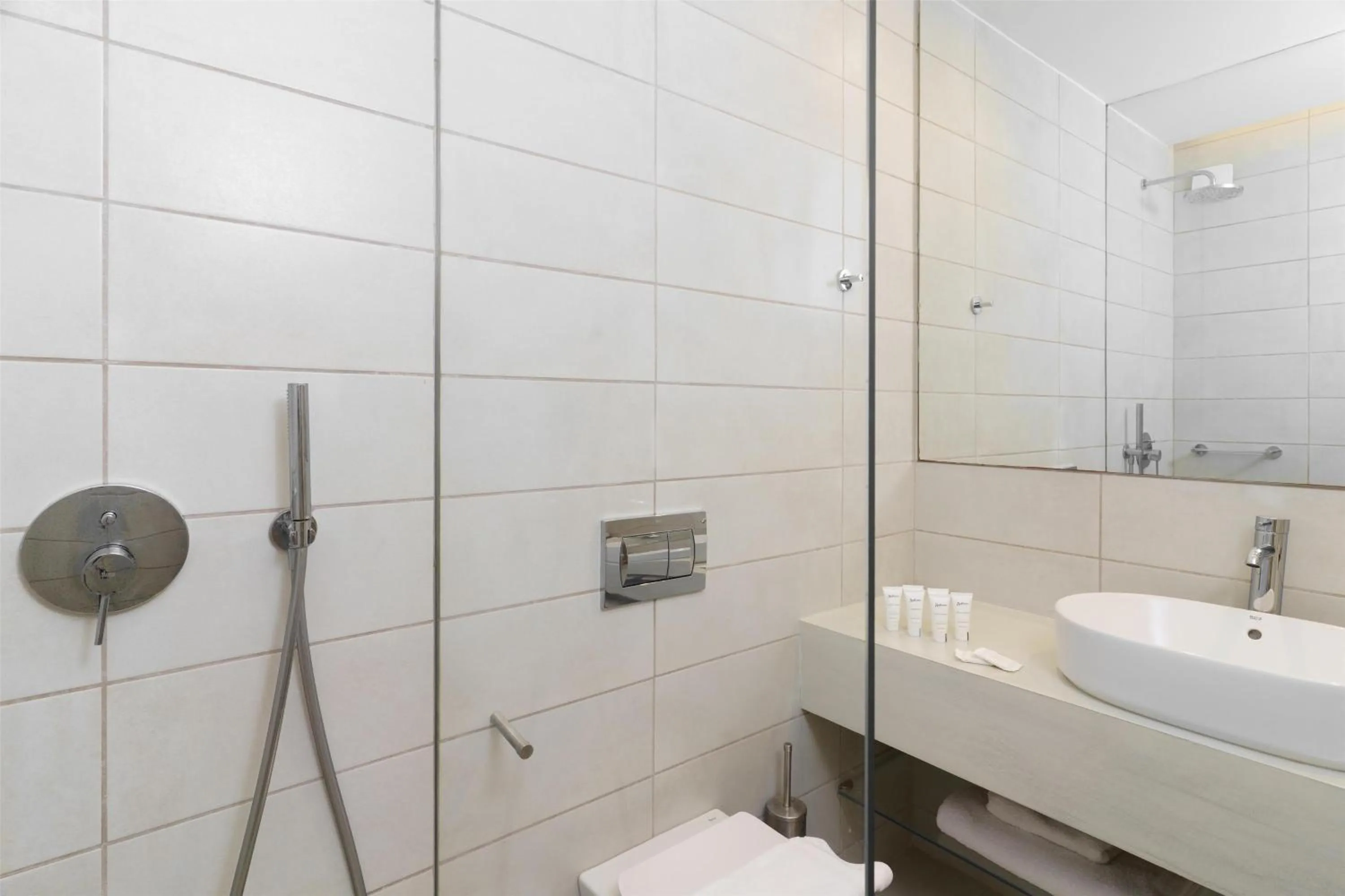 Bathroom in Radisson Resort Plaza Skiathos