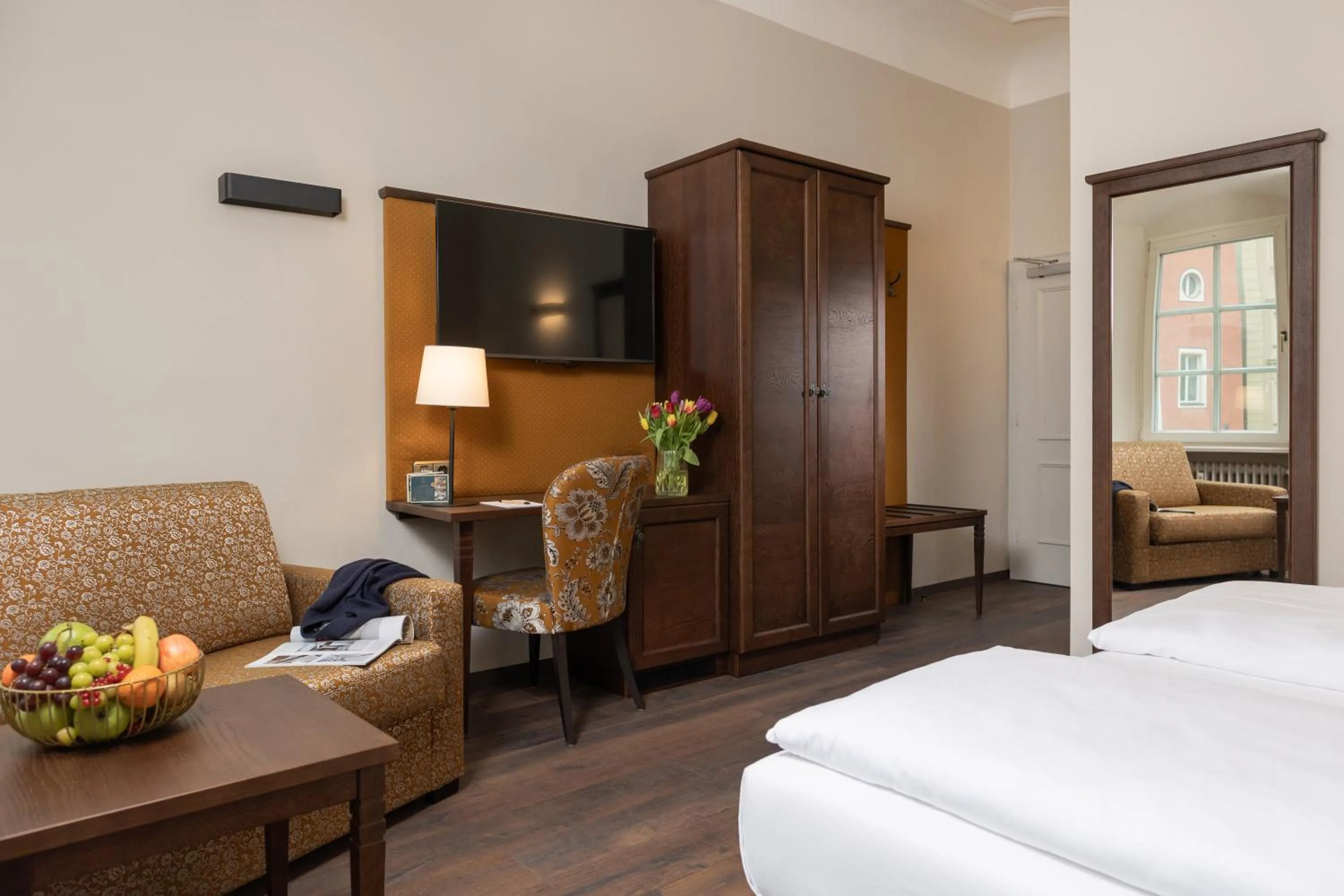 Photo of the whole room, Bed in Altstadthotel Arch