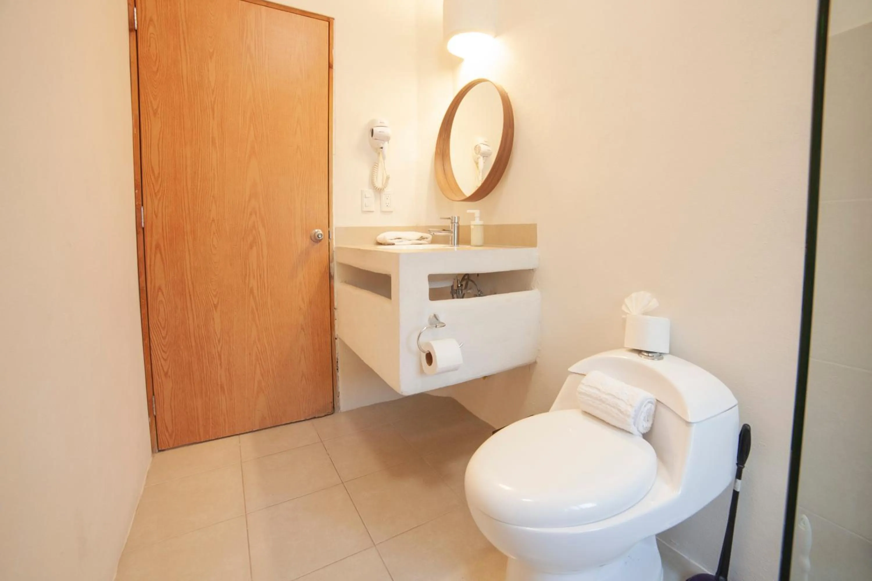 Bathroom in HOTEL BIULÚ