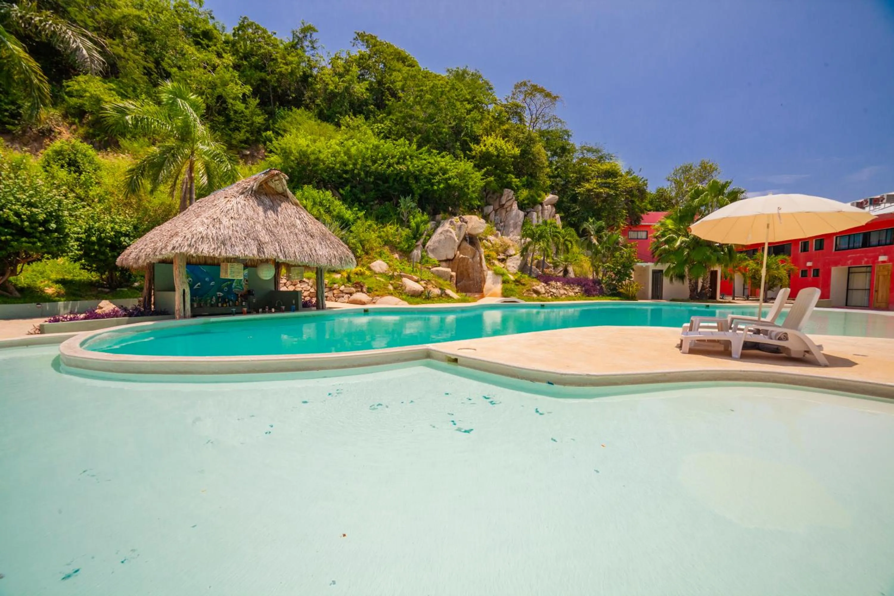 Restaurant/places to eat in HOTEL BIULÚ