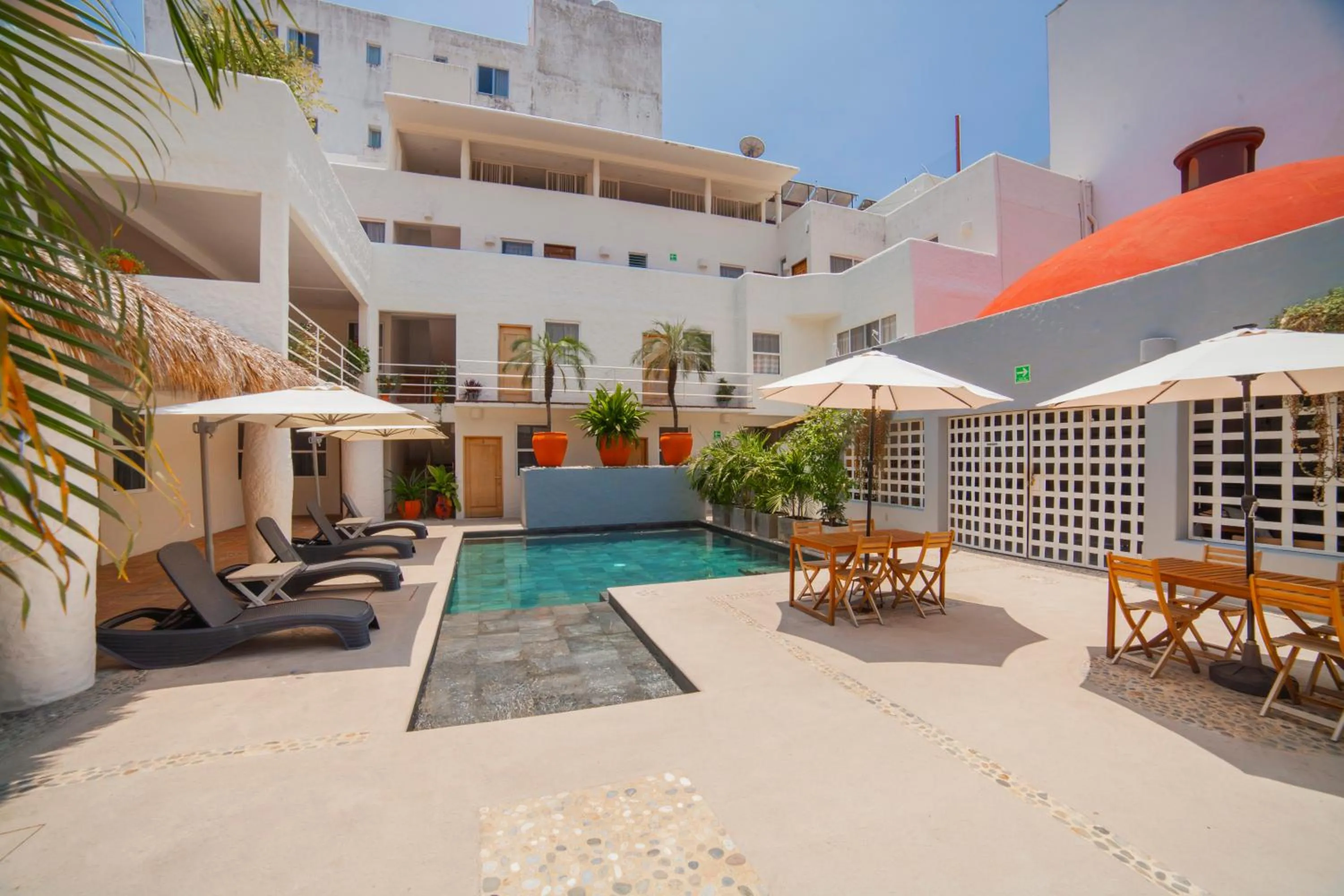 Swimming pool in HOTEL BIULÚ