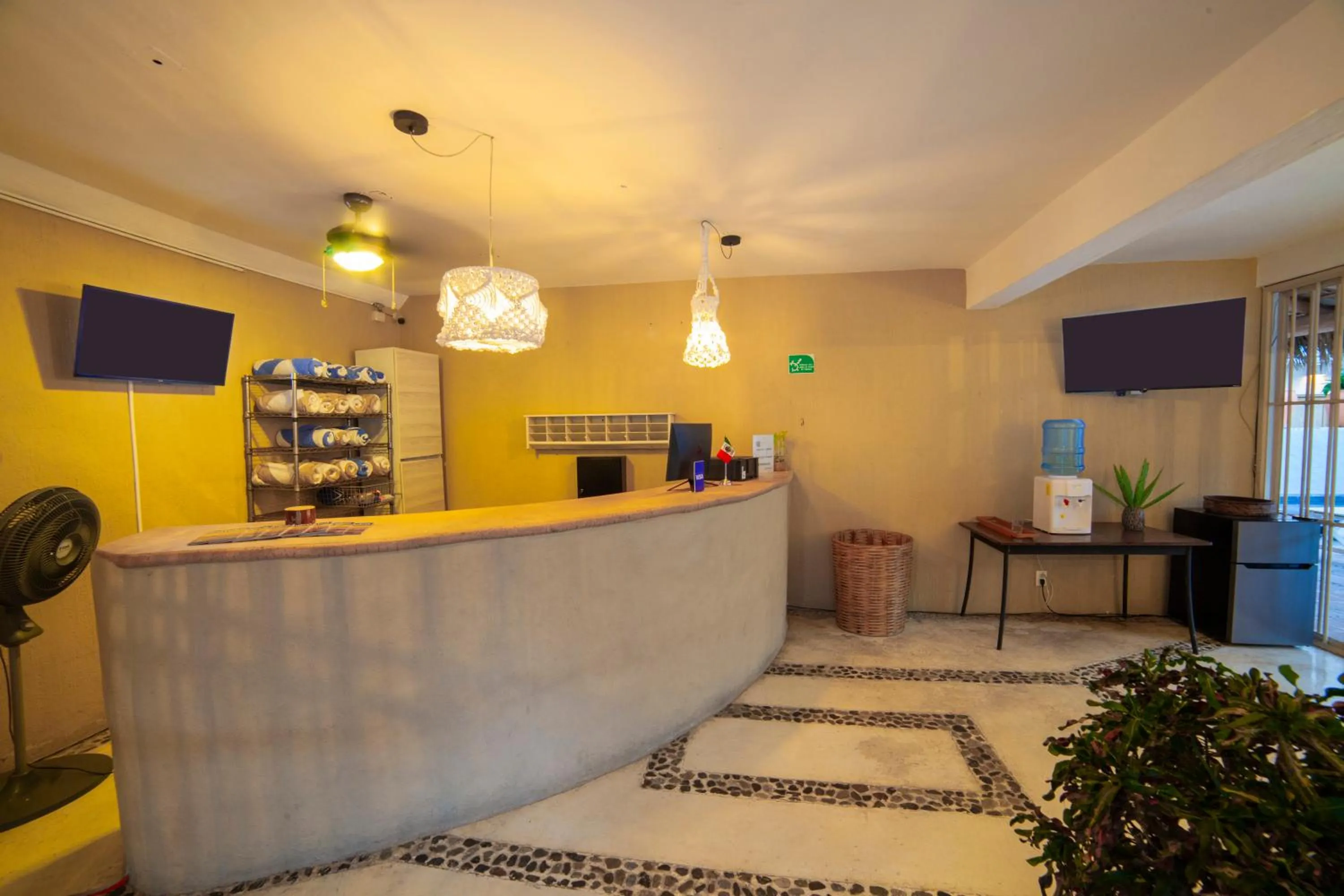 Lobby or reception in HOTEL BIULÚ