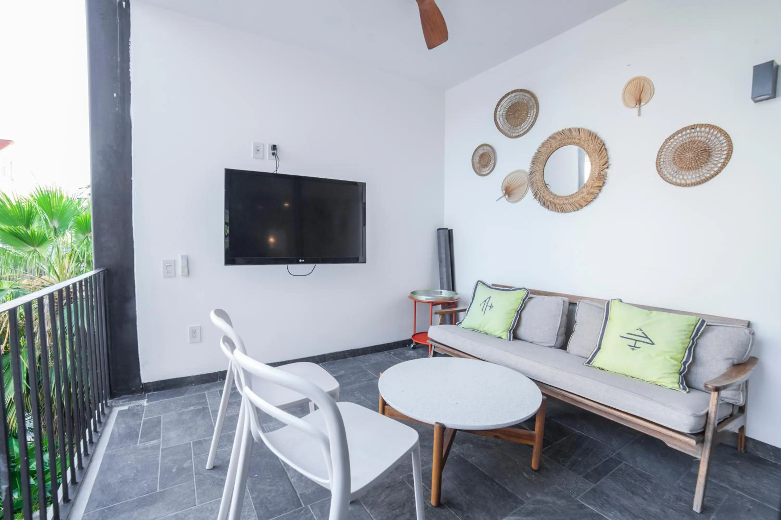 Balcony/Terrace in HOTEL BIULÚ