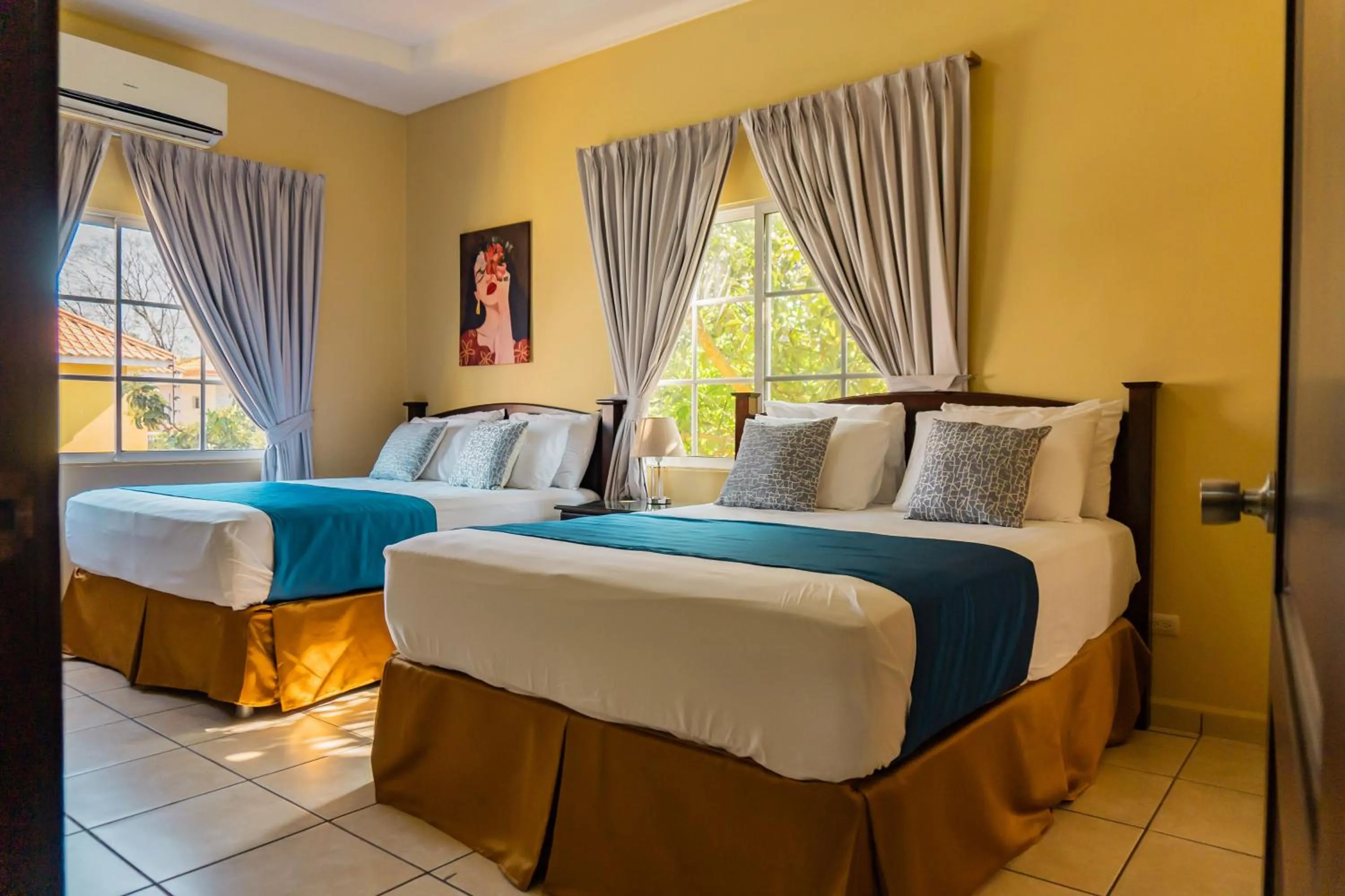 Bed in Art Hotel Boutique