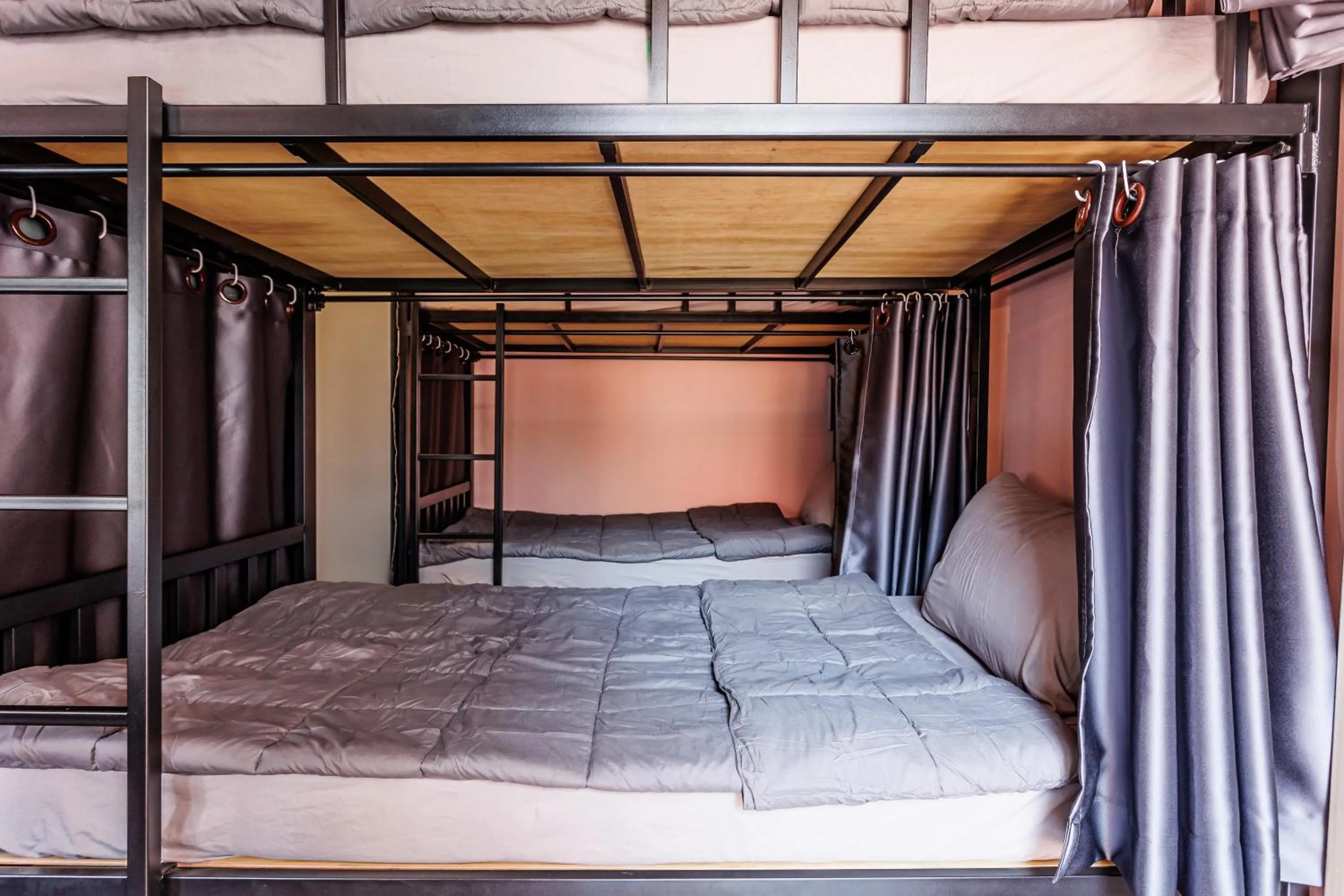 bunk bed, Bed in Baan Mee Suk Ayutthaya