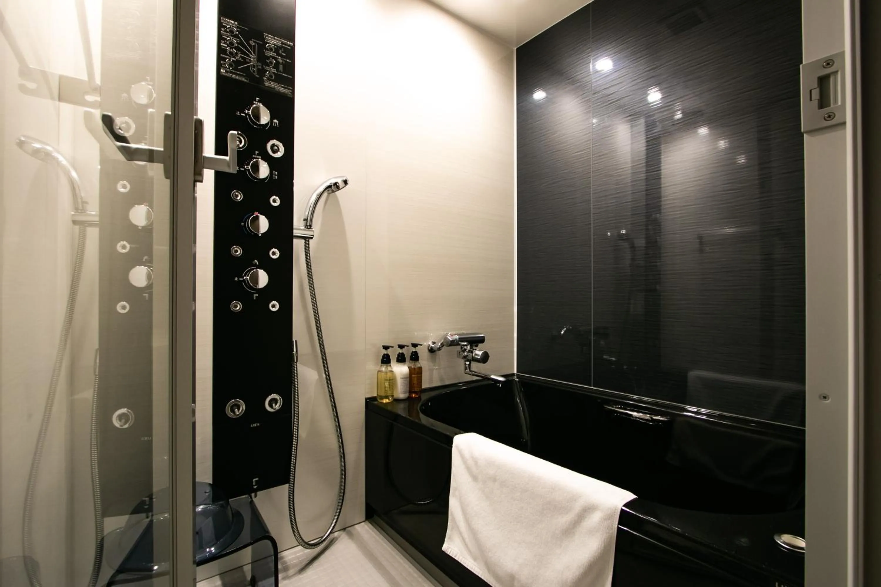 Shower, Bathroom in THE MACHIYA SHINSEN-EN