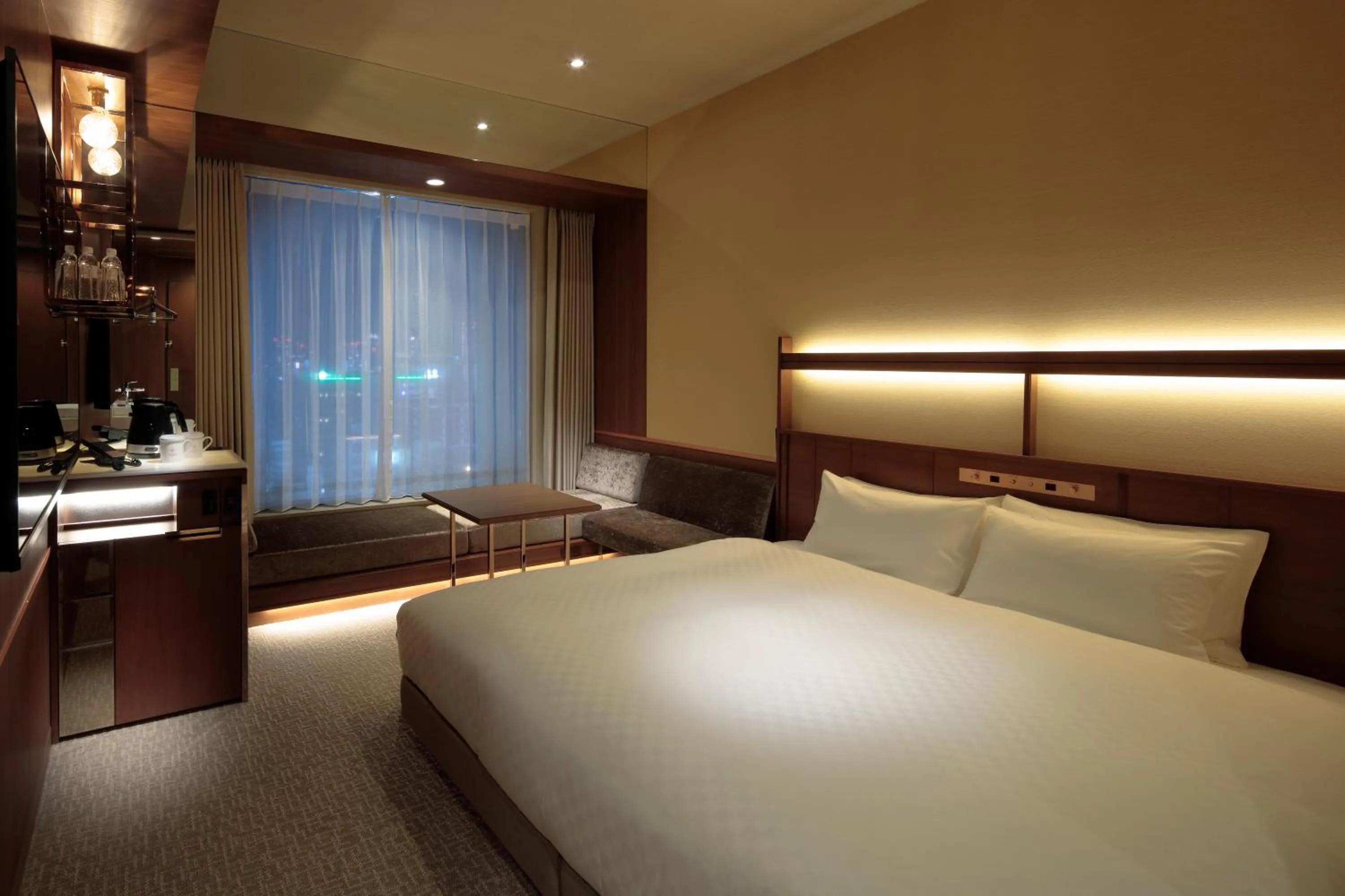 Photo of the whole room, Bed in Candeo Hotels Osaka Shinsaibashi